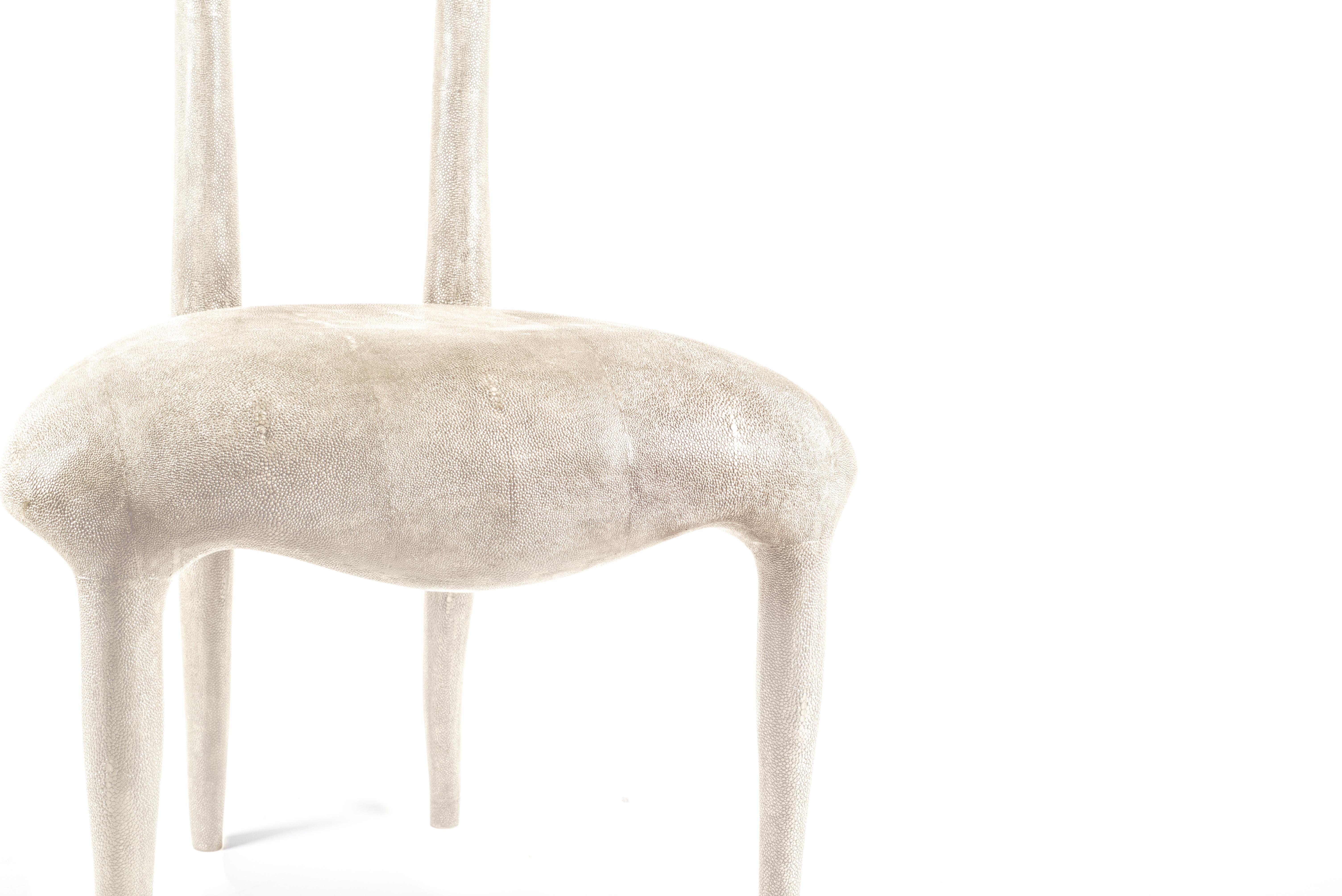 Art Déco Sedia Sylvie in zigrino crema di R & Y Augousti in vendita
