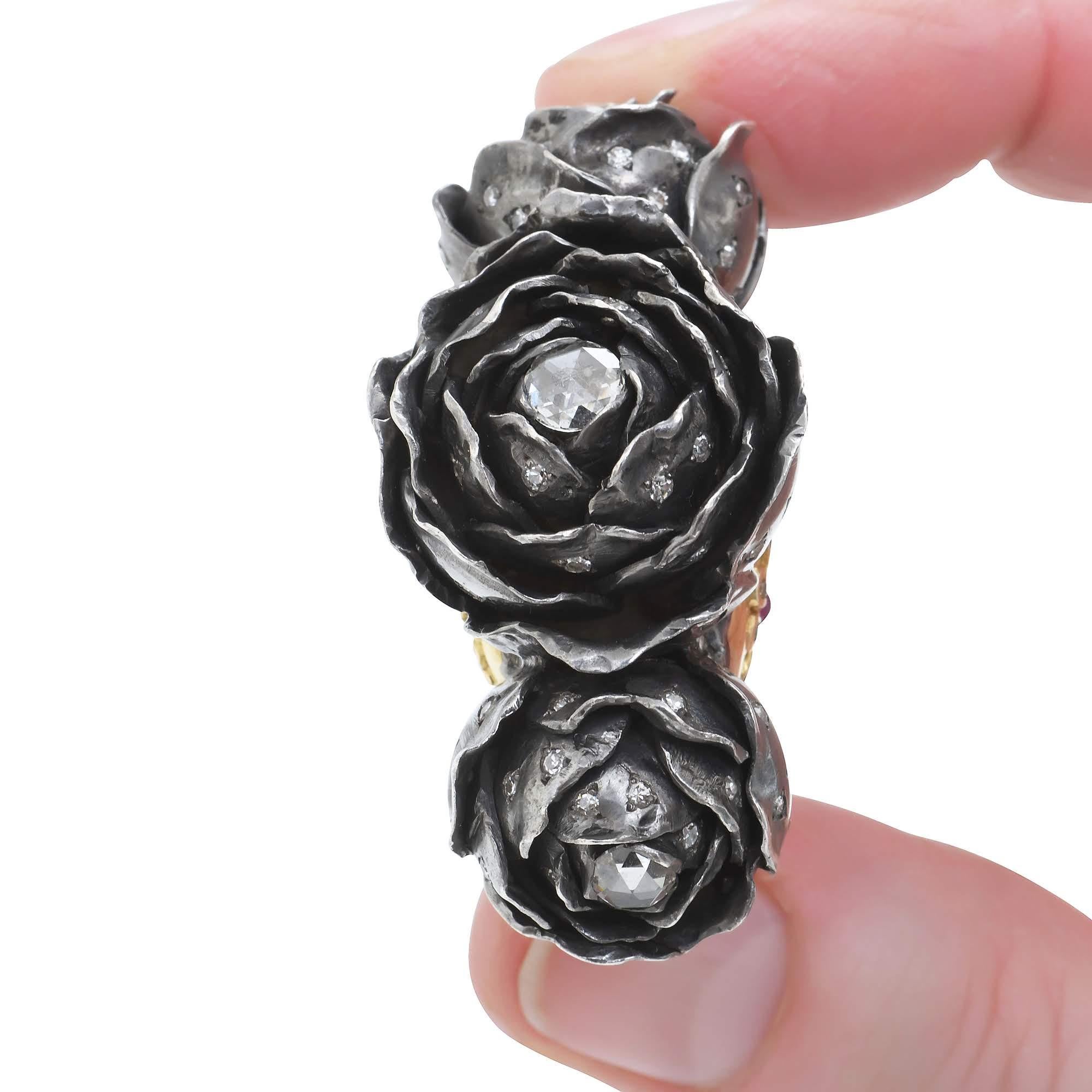 Contemporary Sylvie Corbelin One of a Kind Three Rose Flowers Ring For Sale