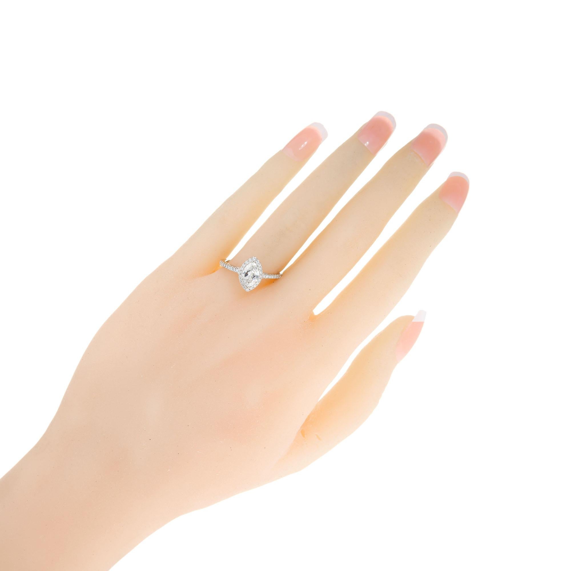 Sylvie EGL-zertifizierter Verlobungsring mit 0,67 Karat Diamant-Halo aus Weißgold im Angebot 2