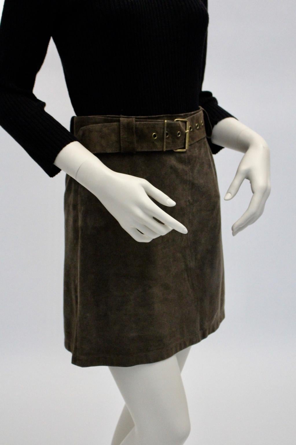 Sylvie Schimmel Paris Vintage Taupe Suede A Line Mini Skirt with a belt France  For Sale 2