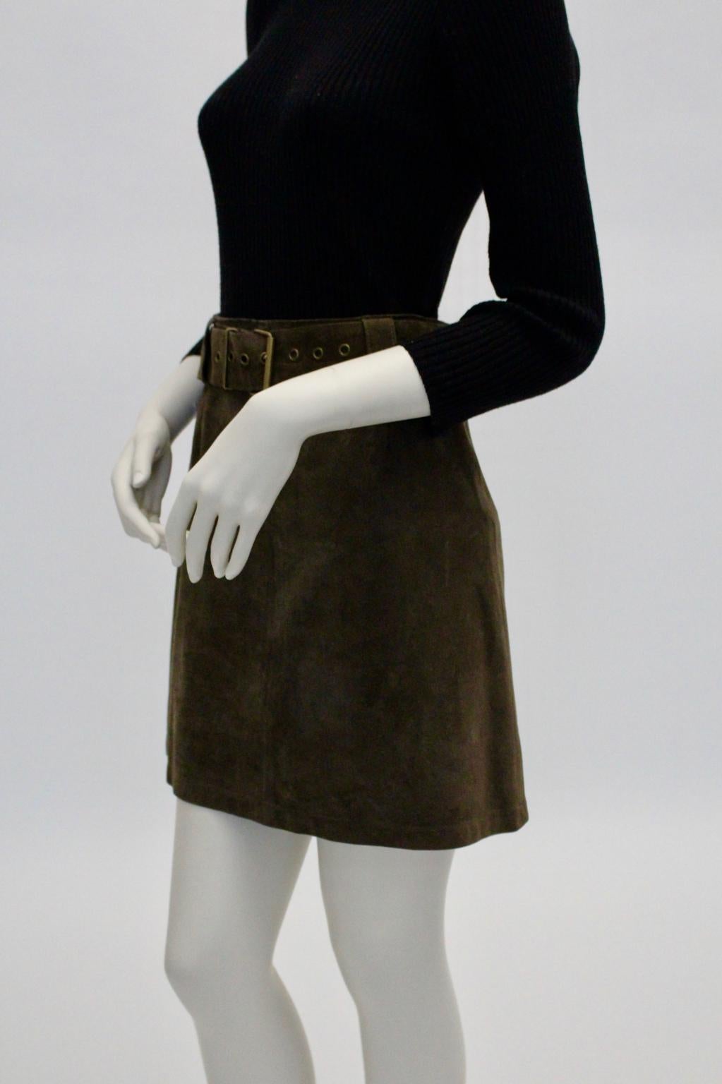 Sylvie Schimmel Paris Vintage Taupe Suede A Line Mini Skirt with a belt France  For Sale 3