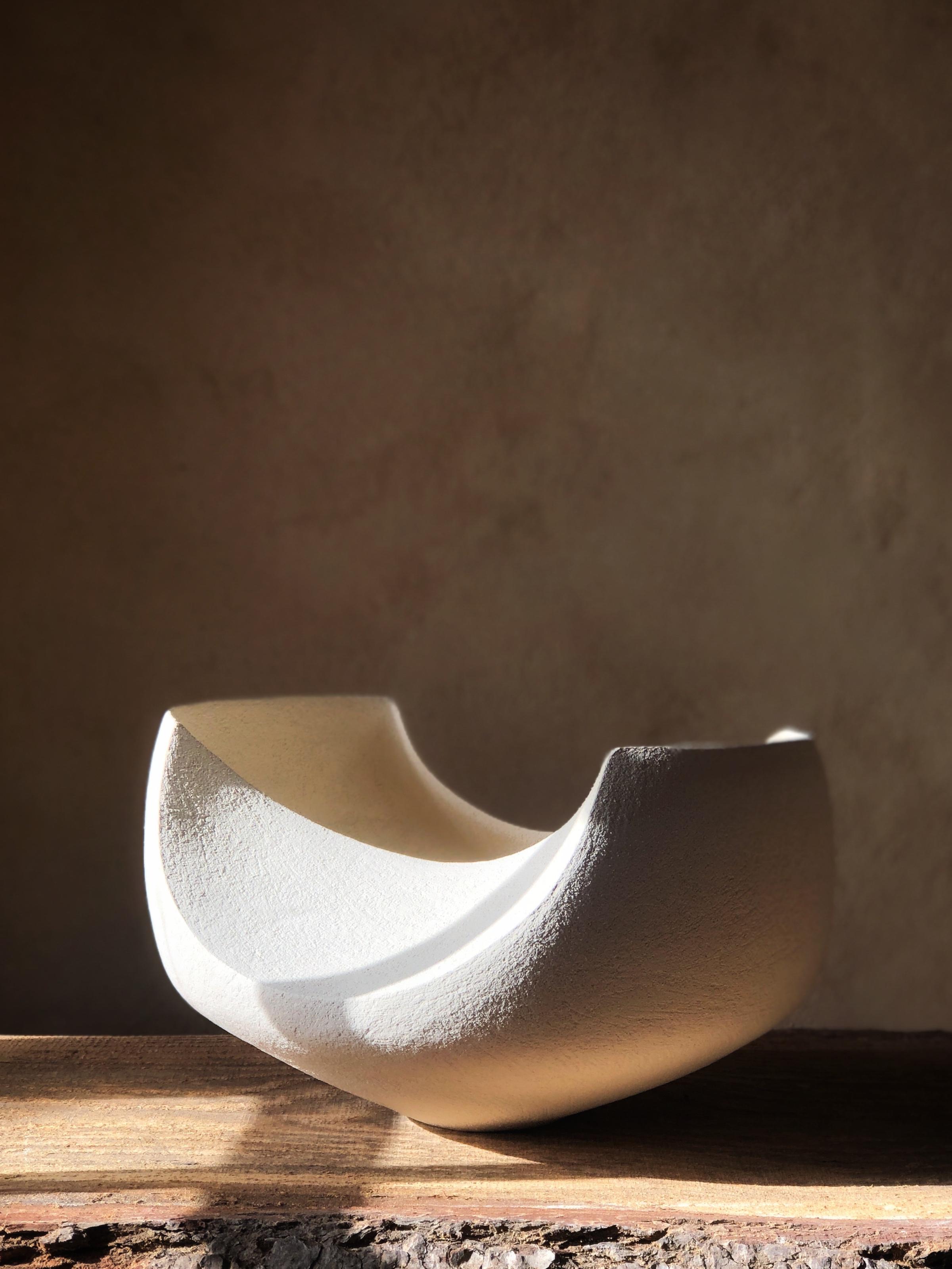 Symétrical Bowl 01 by Sophie Vaidie
One Of A Kind.
Dimensions: D 32 x W 33 x H 20 cm. 
Materials: Brutal Beige stoneware with fine chamotte.

In the beginning, there was a need to make, with the hands, the touch, the senses. Then came the desire to