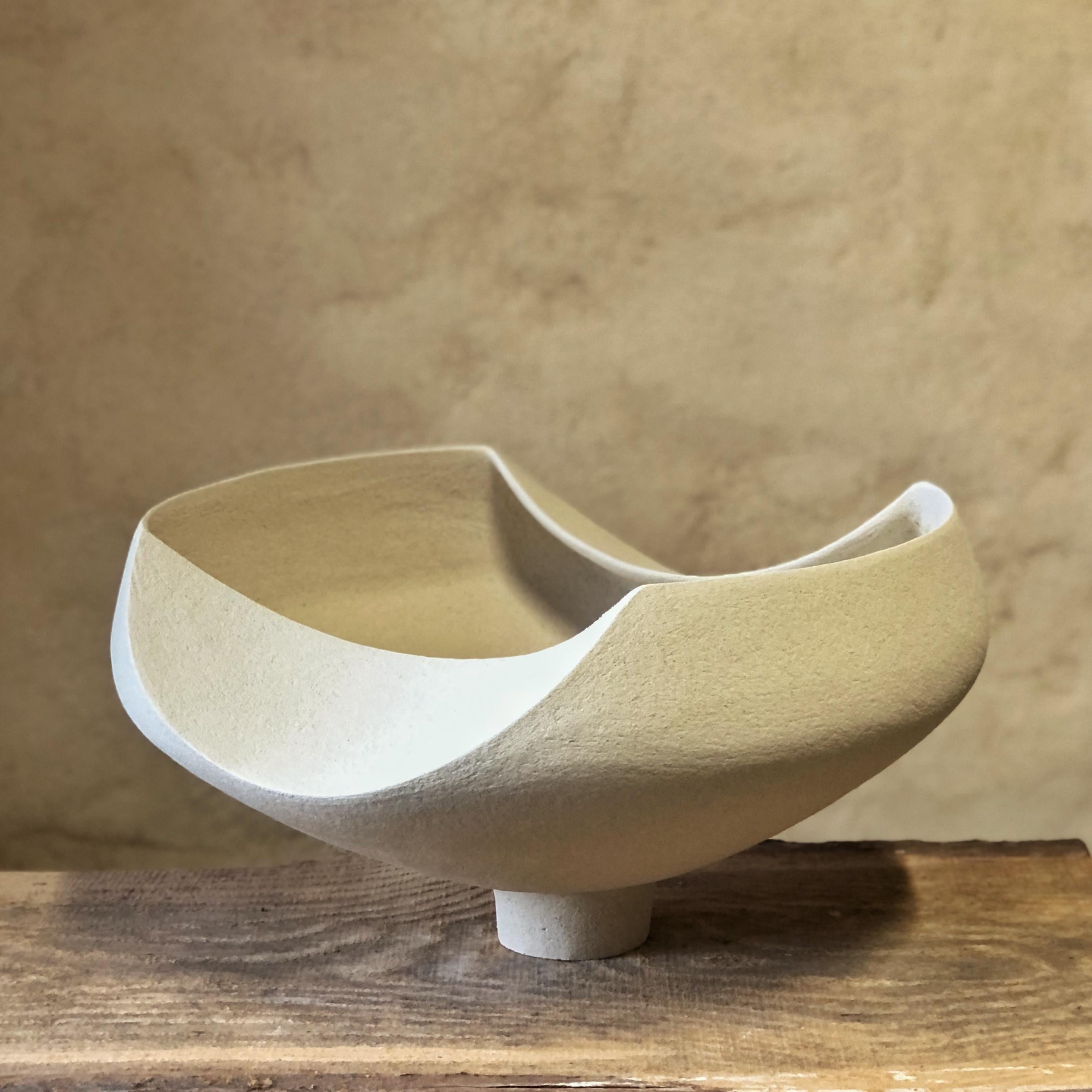 Symétrical Bowl 02 Bis by Sophie Vaidie
One Of A Kind.
Dimensions: D 43 x W 44 x H 23,5 cm. 
Materials: Brutal Beige stoneware with fine chamotte.

In the beginning, there was a need to make, with the hands, the touch, the senses. Then came the