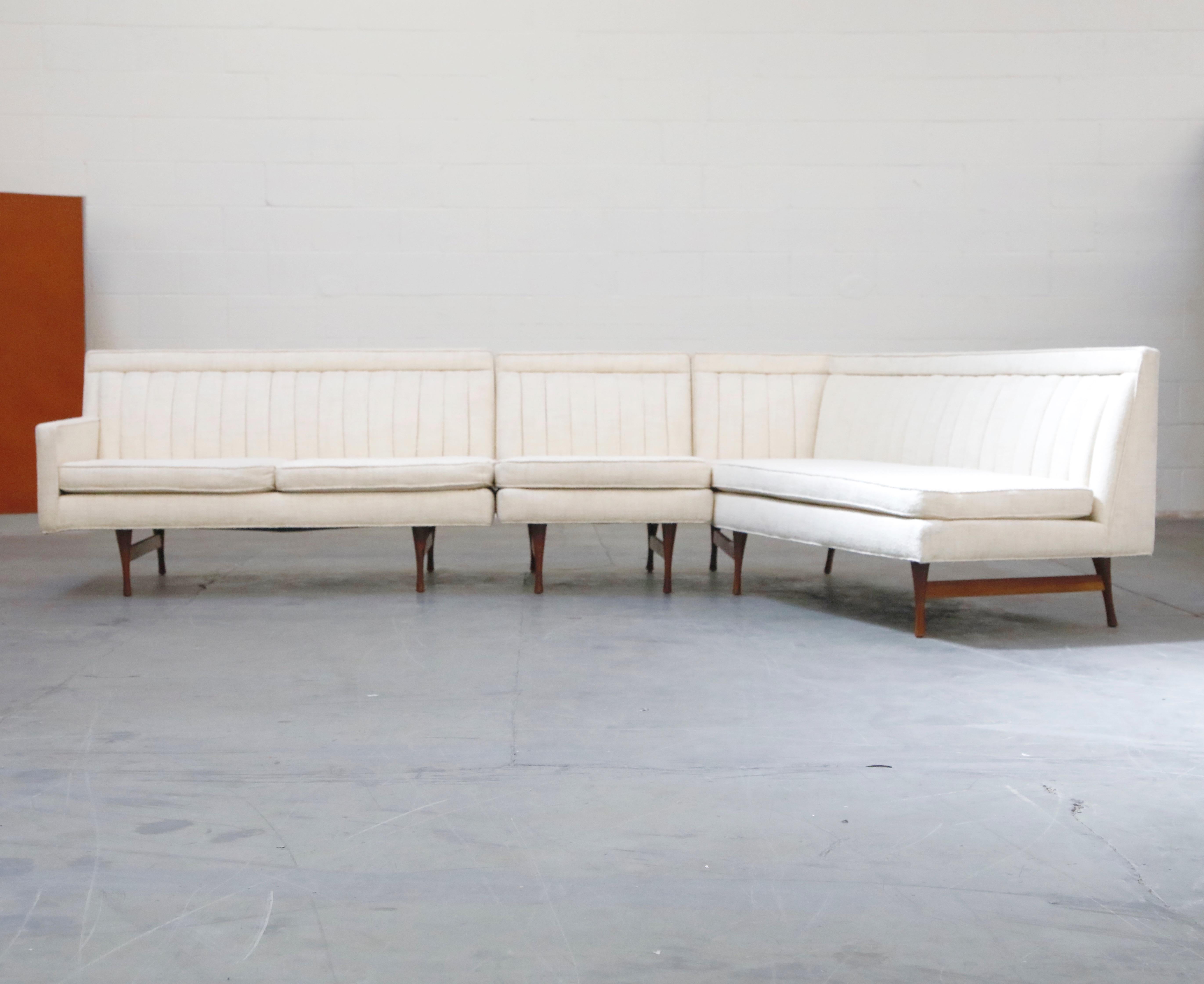 Symmetric Group Sectional Sofa Set by Paul McCobb for Widdicomb, 1960, Signed In Excellent Condition In Los Angeles, CA