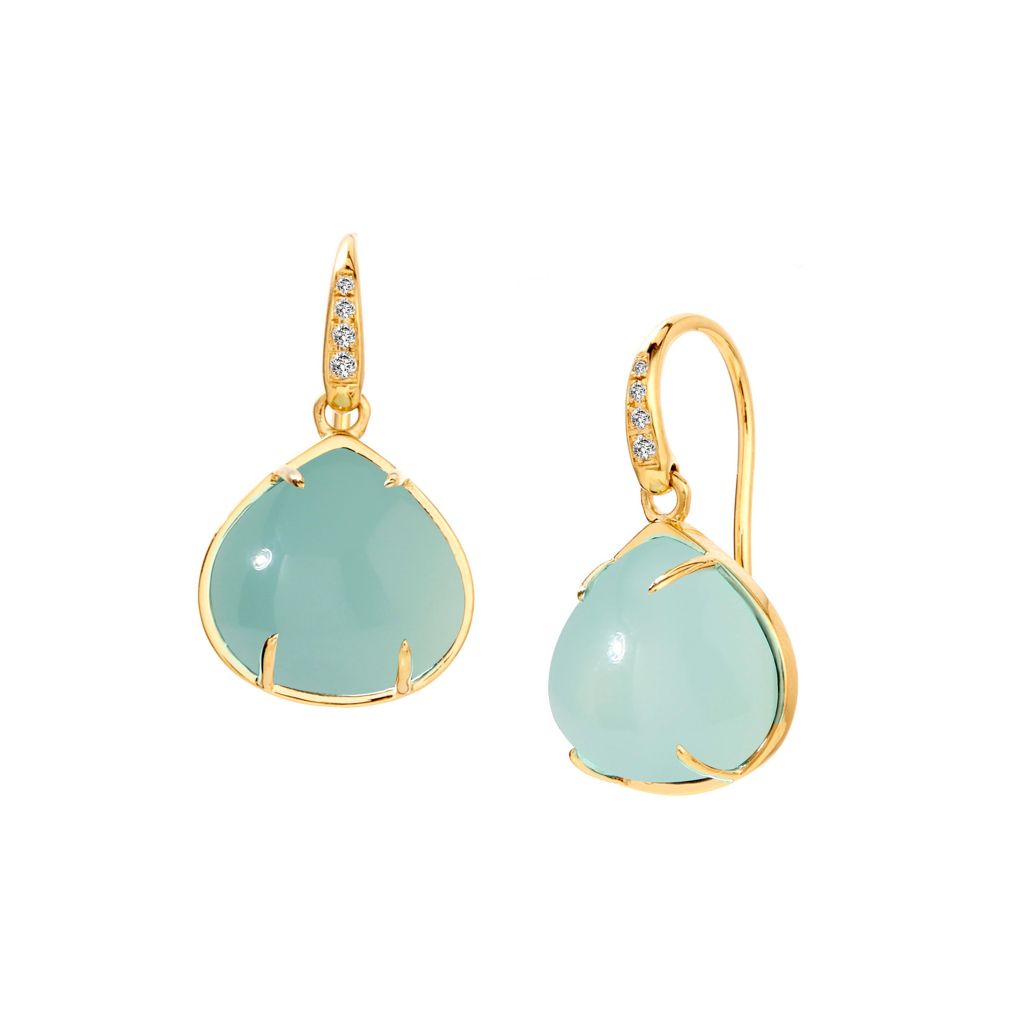 Syna Aqua Chalcedon Gelbgold Ohrringe mit Diamanten (Cabochon) im Angebot