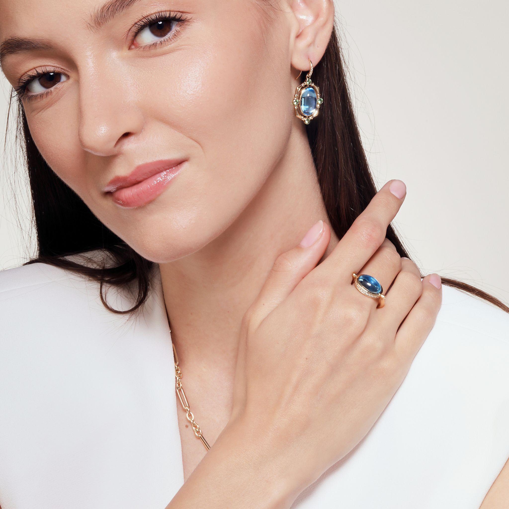 Syna Bague pivotante en or jaune avec topaze bleue et diamants Neuf - En vente à Fort Lee, NJ