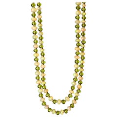 Syna Collier de perles d'opale éthiopienne et de péridots en or jaune