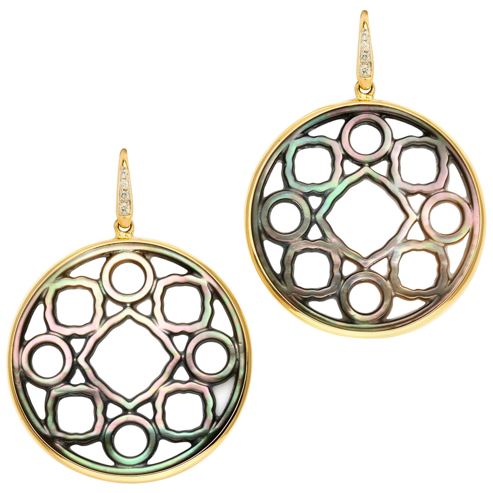 Syna Grey Mother of Pearl Yellow Gold Earrings with Diamonds For Sale