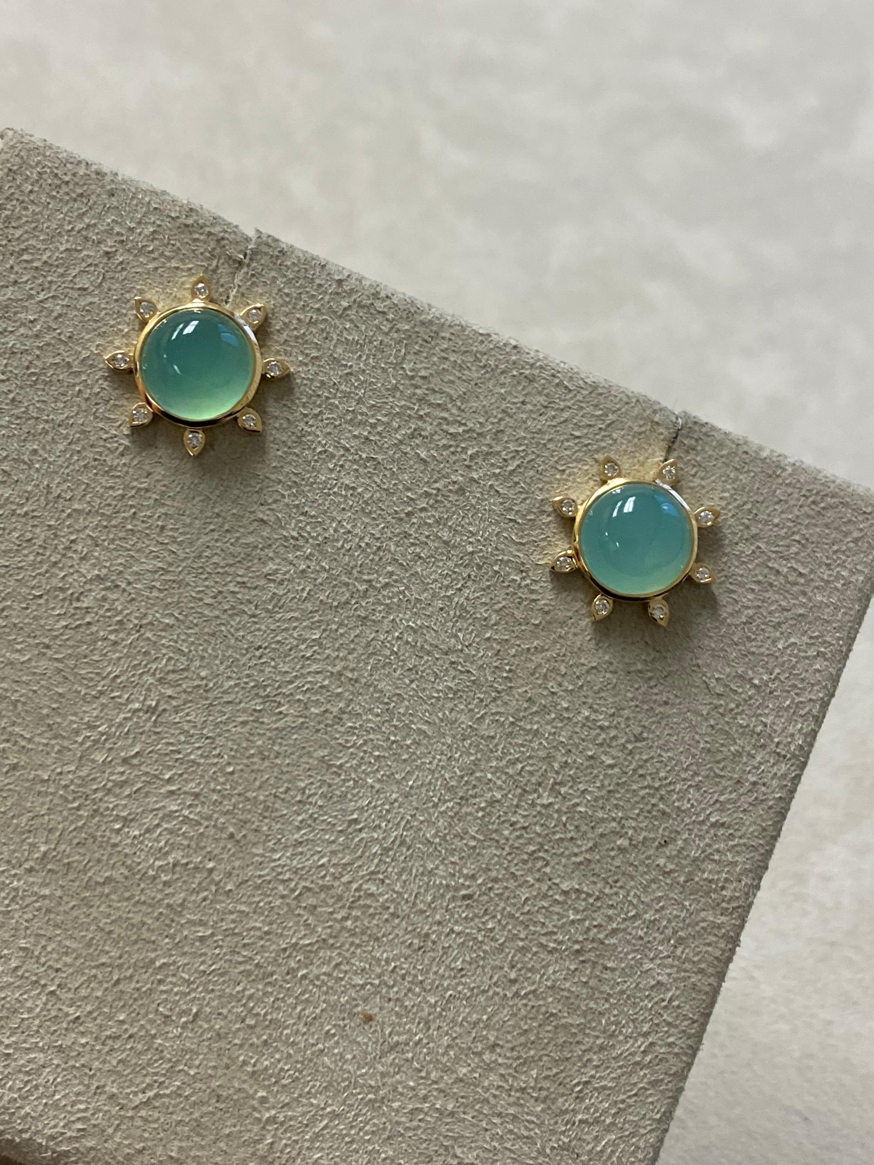Contemporary Syna Light Green Chalcedony Yellow Gold Earrings with Diamonds For Sale