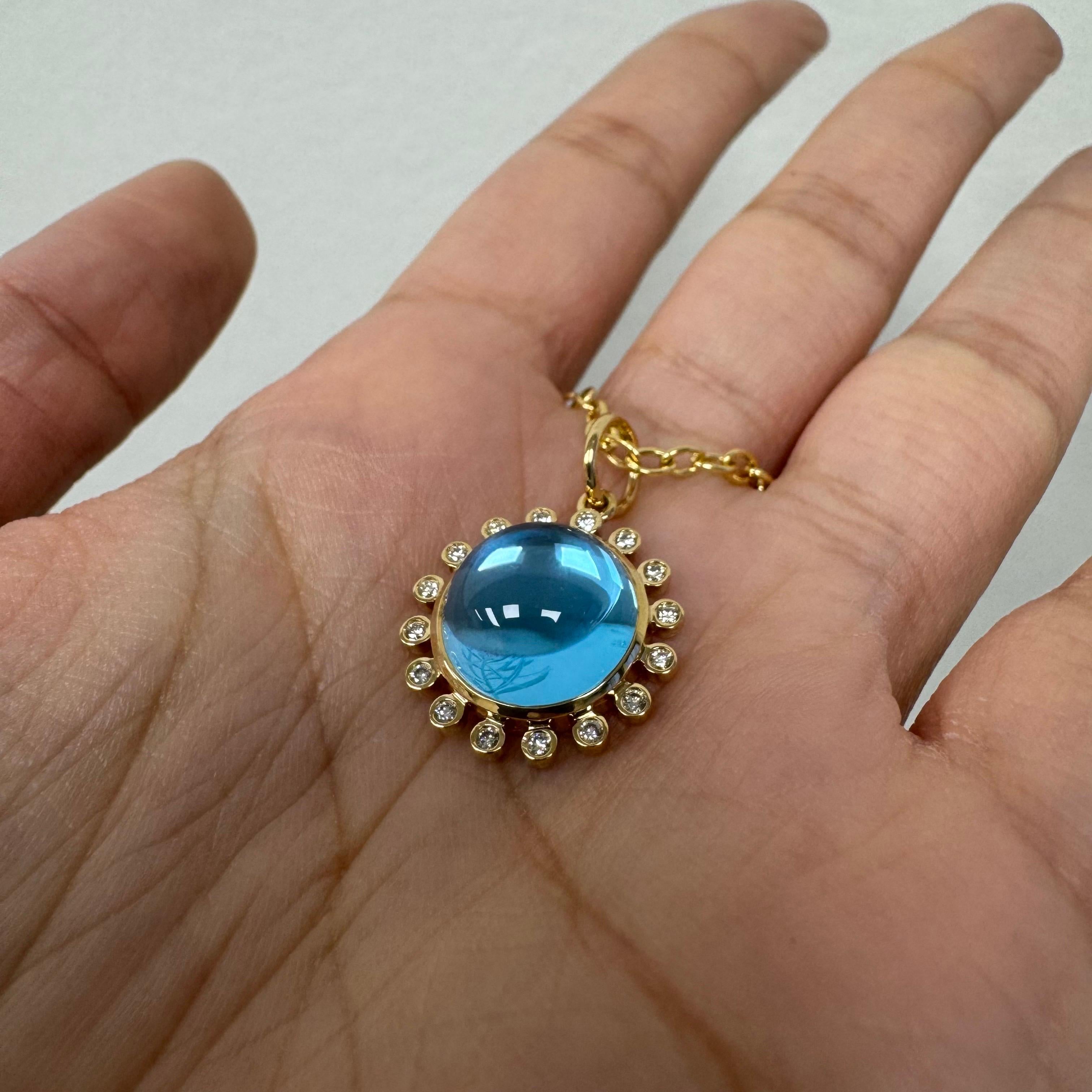 Contemporain Syna Limited Edition Yellow Gold Blue Topaz Exotic Pendant with Diamonds en vente