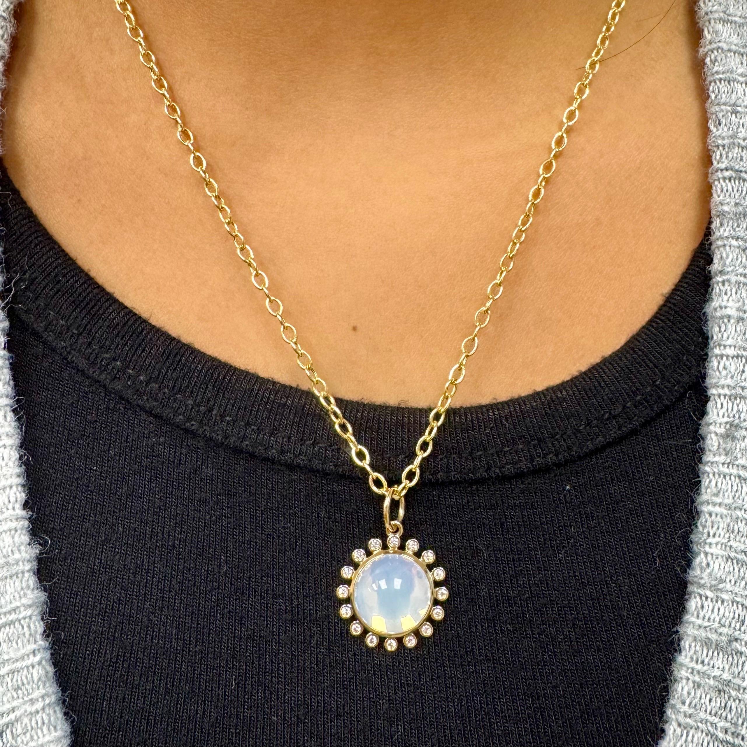 Contemporain Syna Limited Edition Yellow Gold Moon Quartz Exotic Pendant with Diamonds en vente