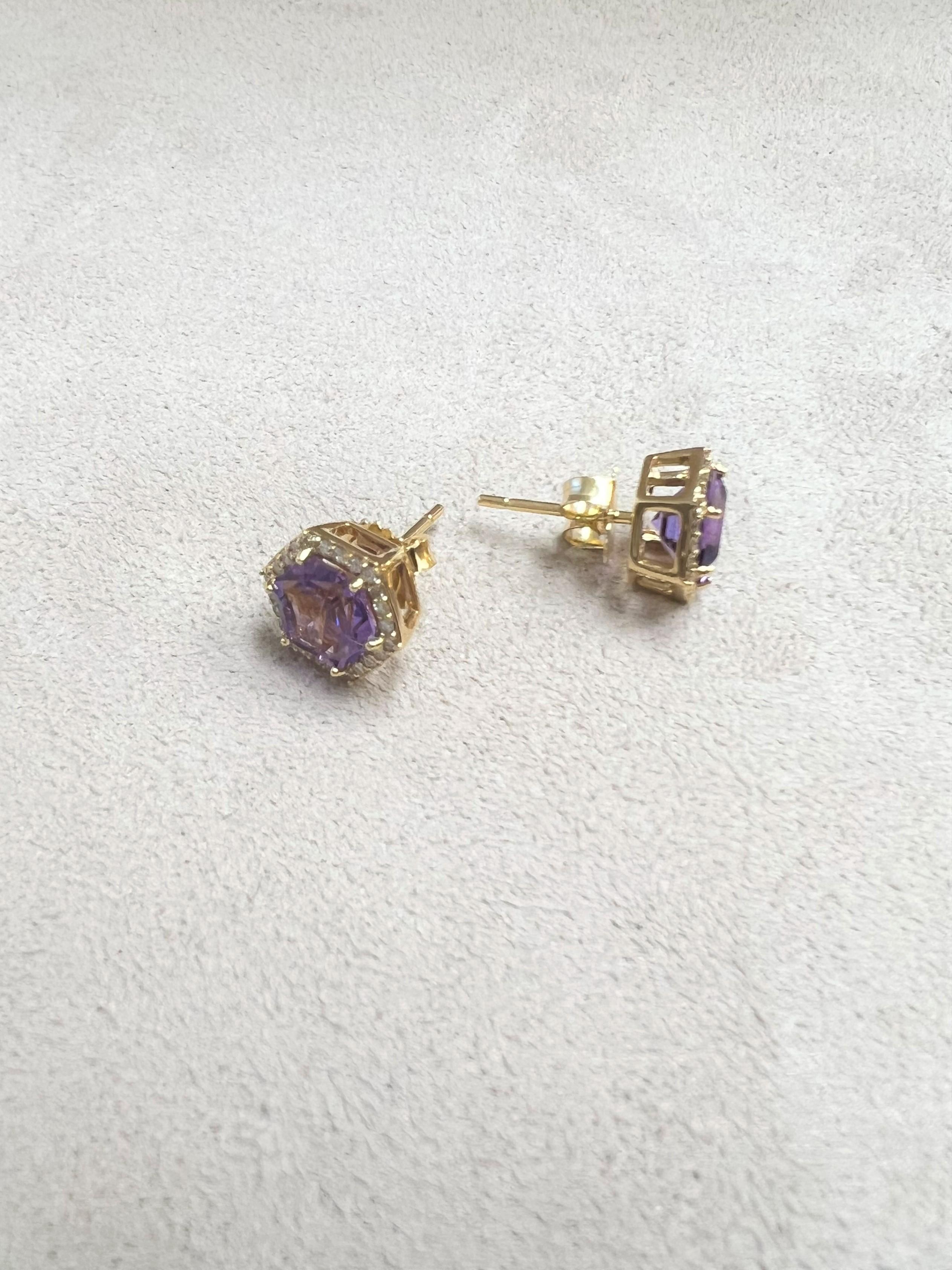 Contemporary Syna Mogul Hex Studs with Amethyst and Diamonds For Sale