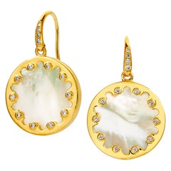 Syna Mother of Pearl Yellow Gold Earrings with Champagne Diamonds