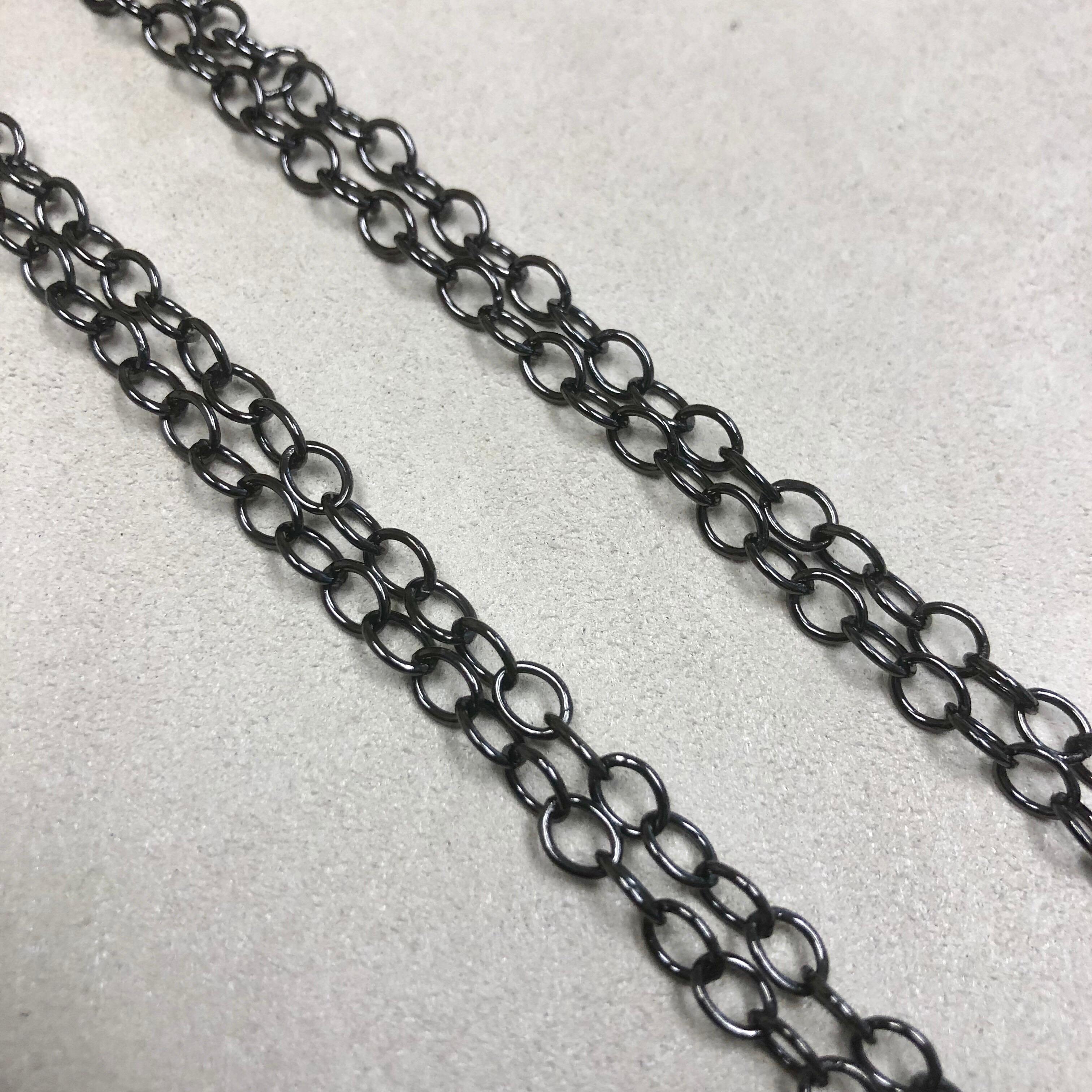 Syna Oxidized Silver Link Chain In New Condition For Sale In Fort Lee, NJ