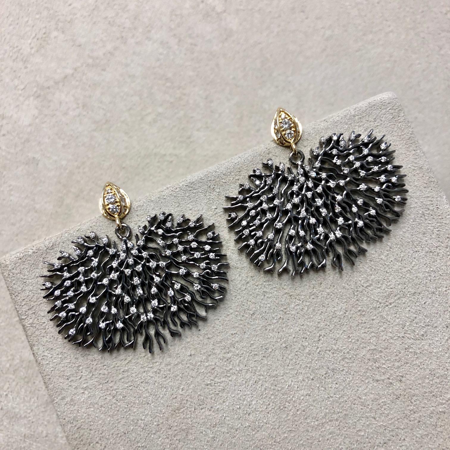 Syna Oxidized Silver and Yellow Gold Coral Reef Earrings with Diamonds For Sale 1