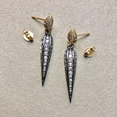 Orecchini Syna in argento ossidato e oro giallo con diamanti