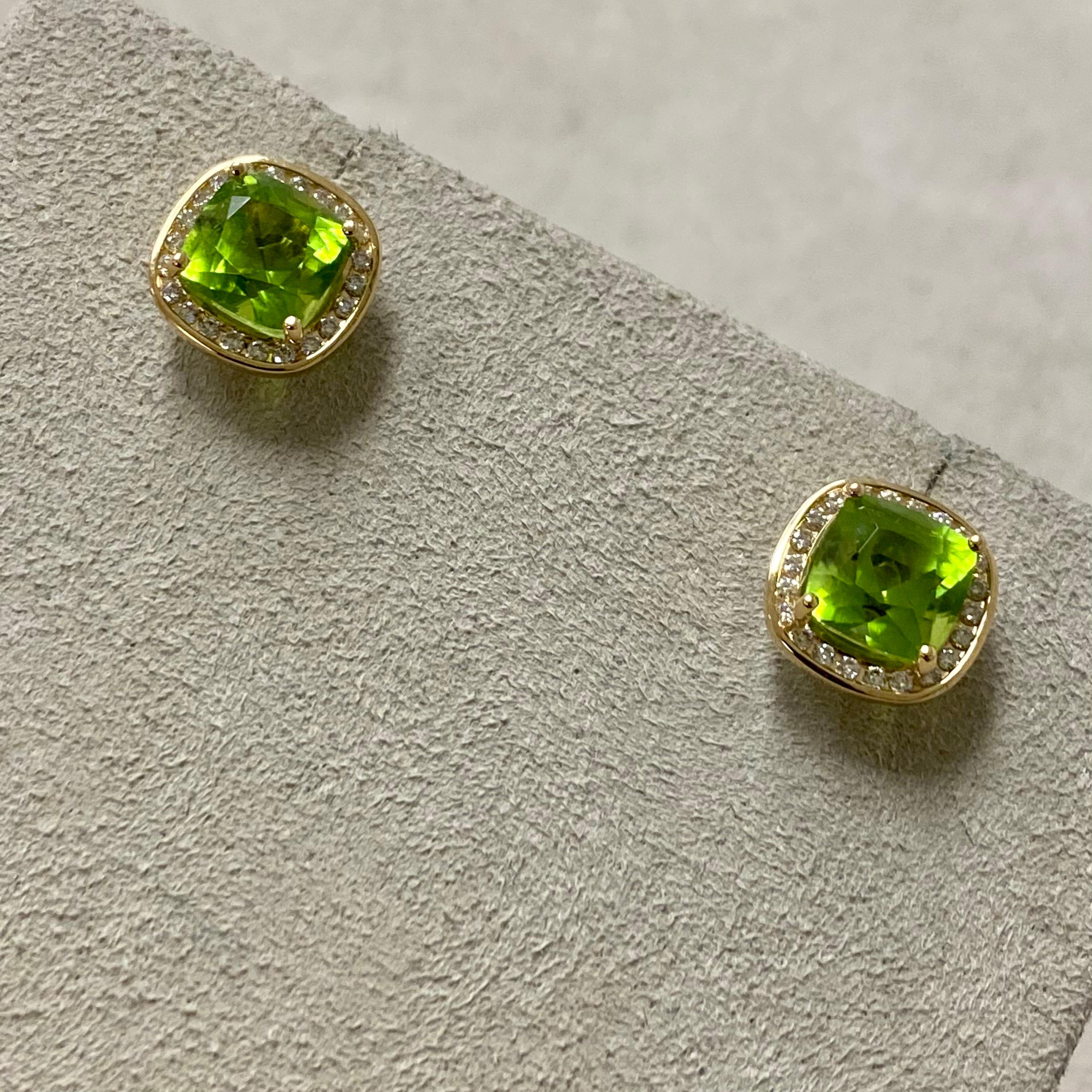 Syna Peridot-Ohrringe aus Gelbgold mit Champagner-Diamanten (Zeitgenössisch)