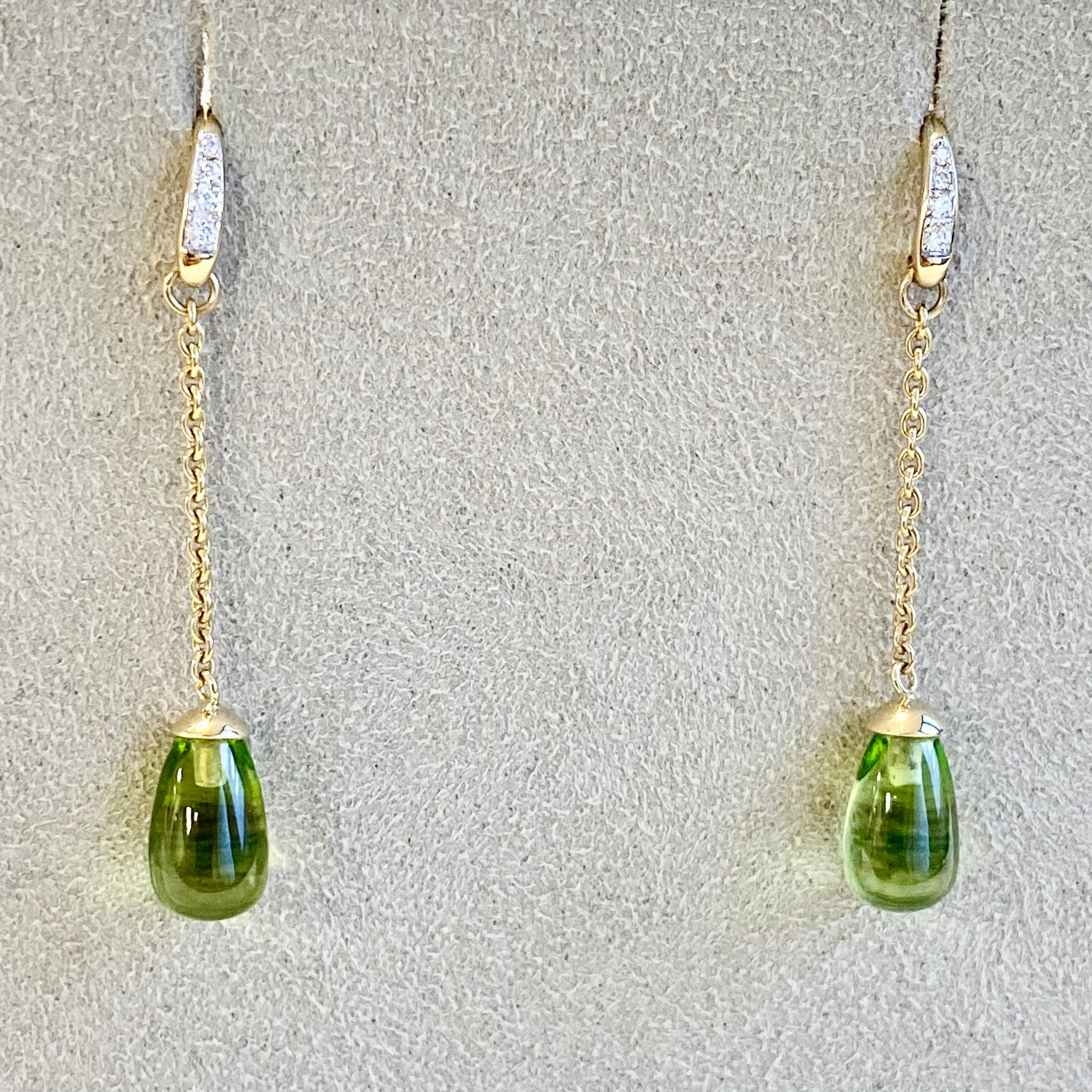 Created in 18 karat yellow gold
Peridot 6 carats approx.
Diamonds

About the Designers ~ Dharmesh & Namrata

Drawing inspiration from little things, Dharmesh & Namrata Kothari have created an extraordinary and refreshing collection of luxurious