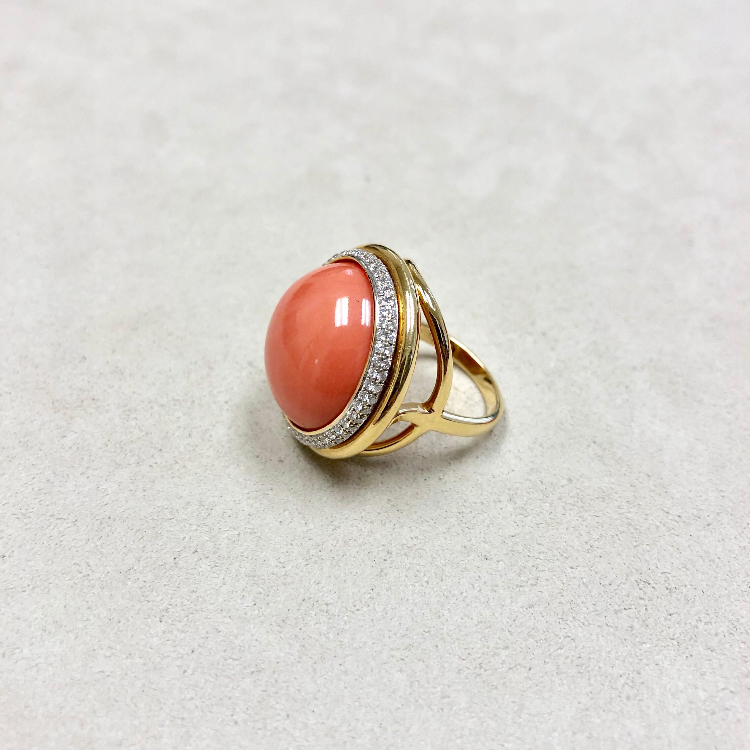 Syna Salmon Coral Yellow Gold Ring with Diamonds For Sale 2
