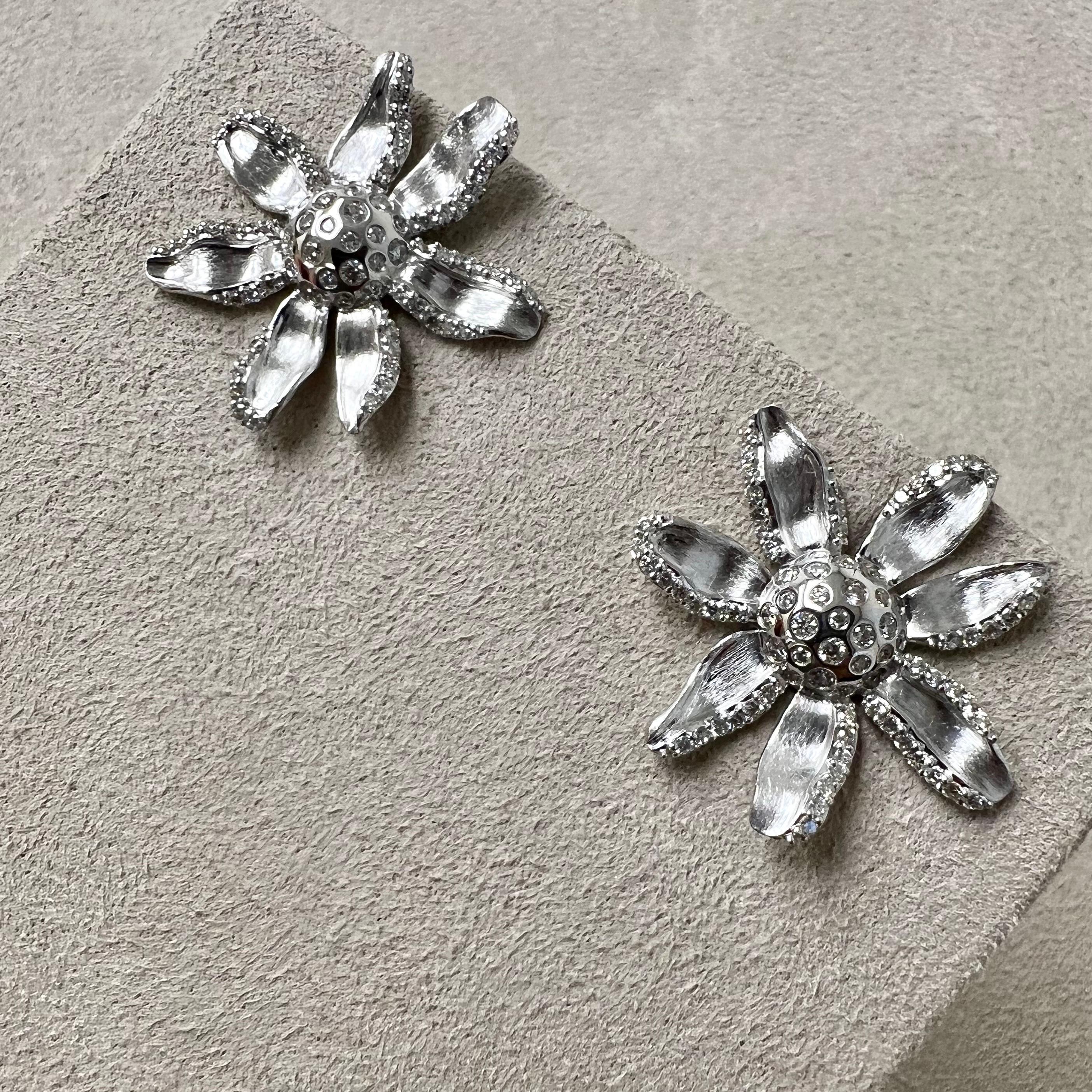 Contemporary Syna Sterling Silver Jardin Flower Earrings with Diamonds For Sale