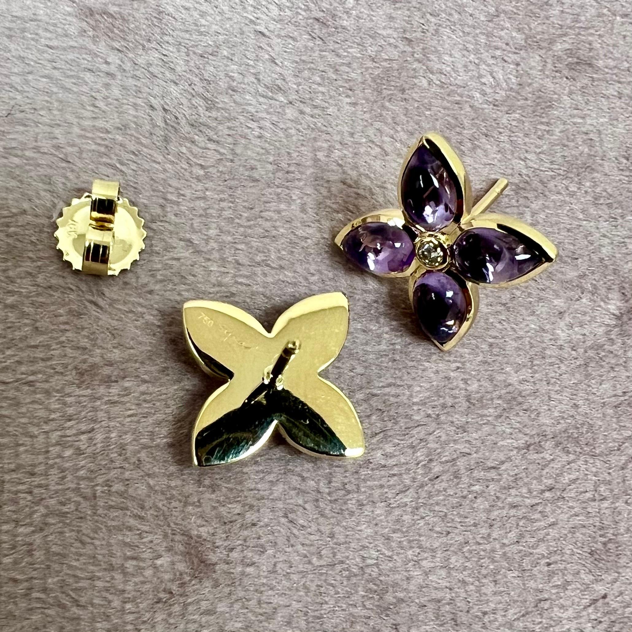 Syna Yellow Gold Amethyst Flower Studs with Diamonds In New Condition In Fort Lee, NJ