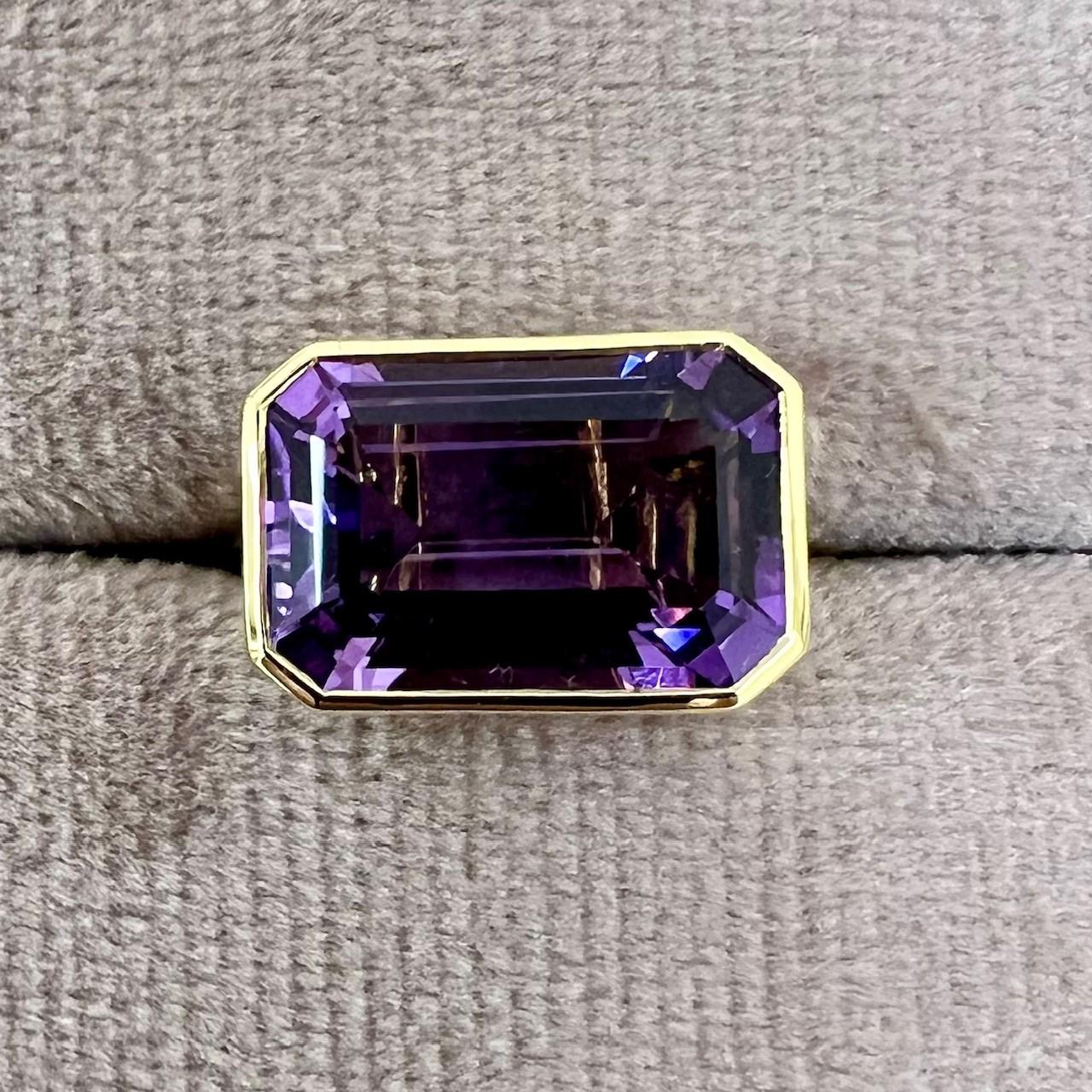 Contemporary Syna Yellow Gold Amethyst Geometrix Ring with Diamonds For Sale