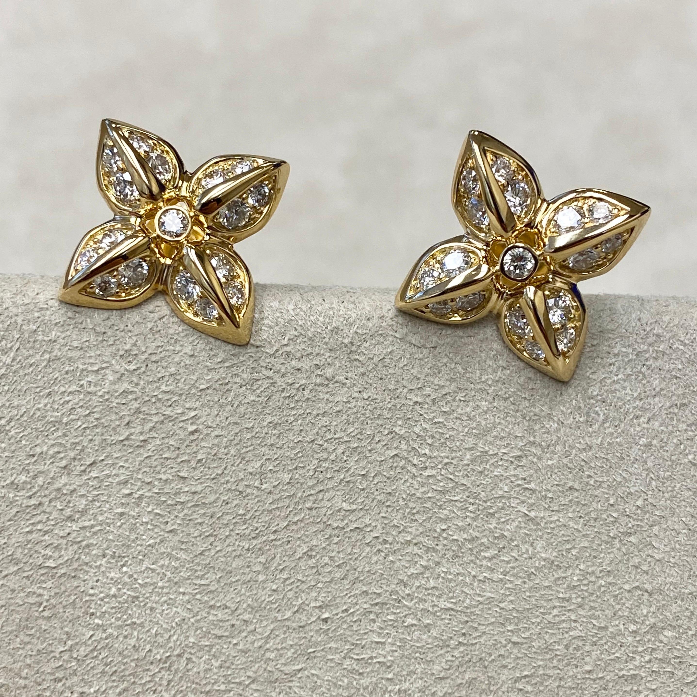 Round Cut Syna Yellow Gold and Diamond Earrings For Sale