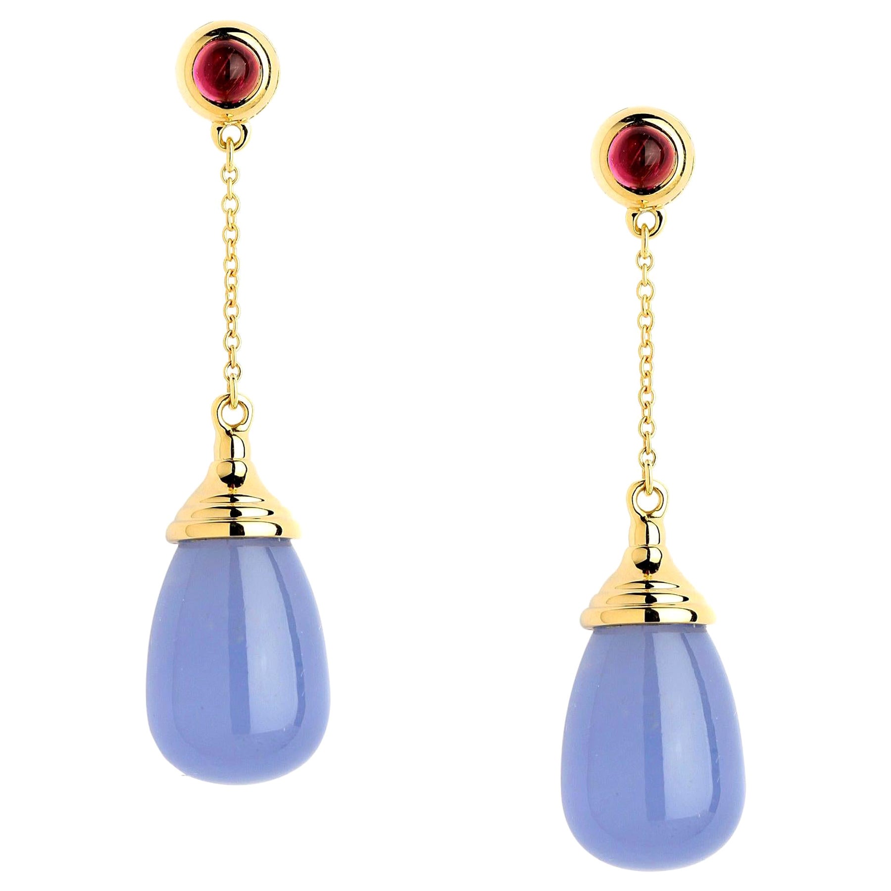 Syna Mogul-Ohrringe aus Gelbgold mit blauem Chalcedon und Rubellit