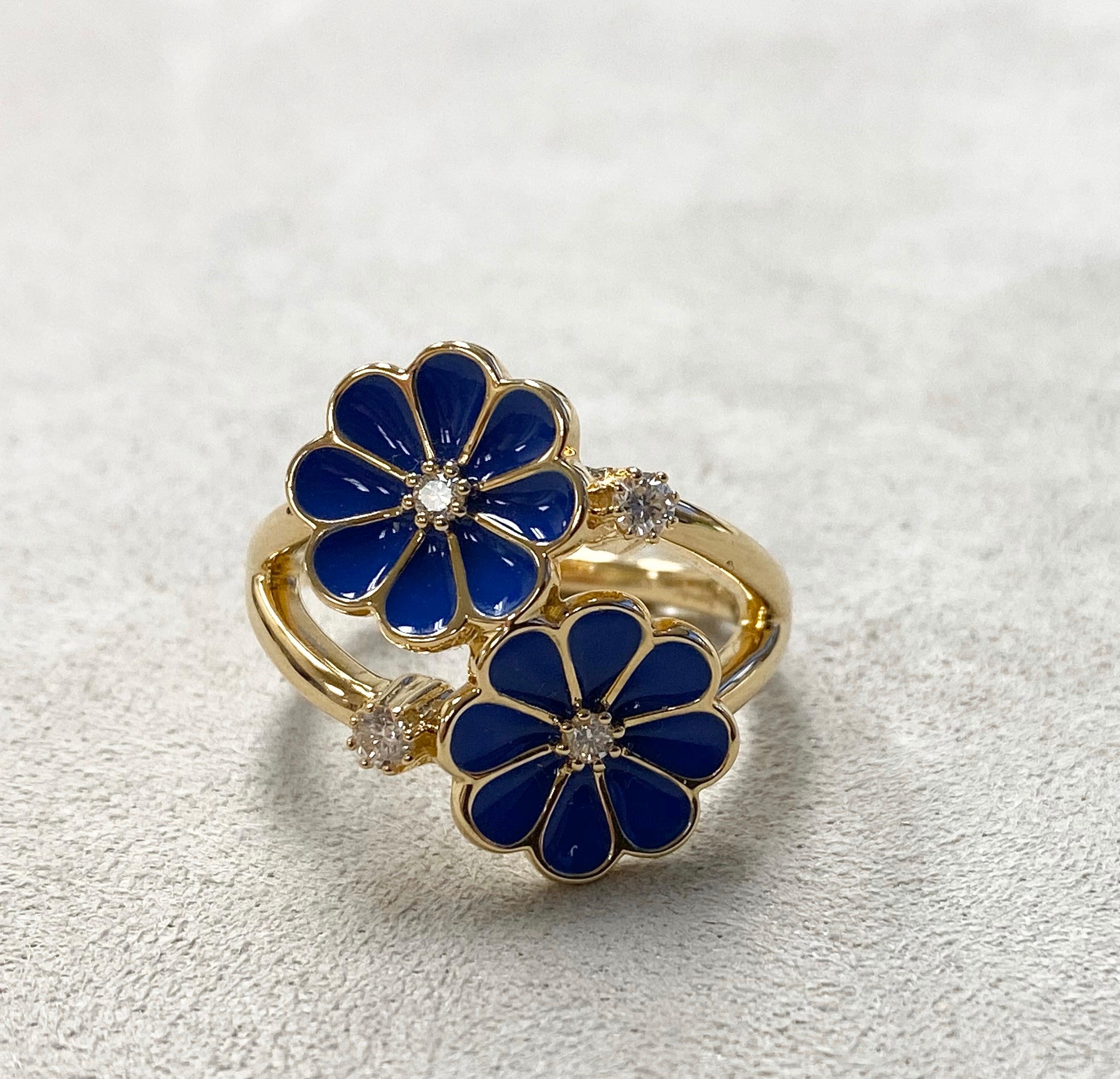 Syna Yellow Gold Blue Enamel Ring with Champagne Diamonds In New Condition In Fort Lee, NJ