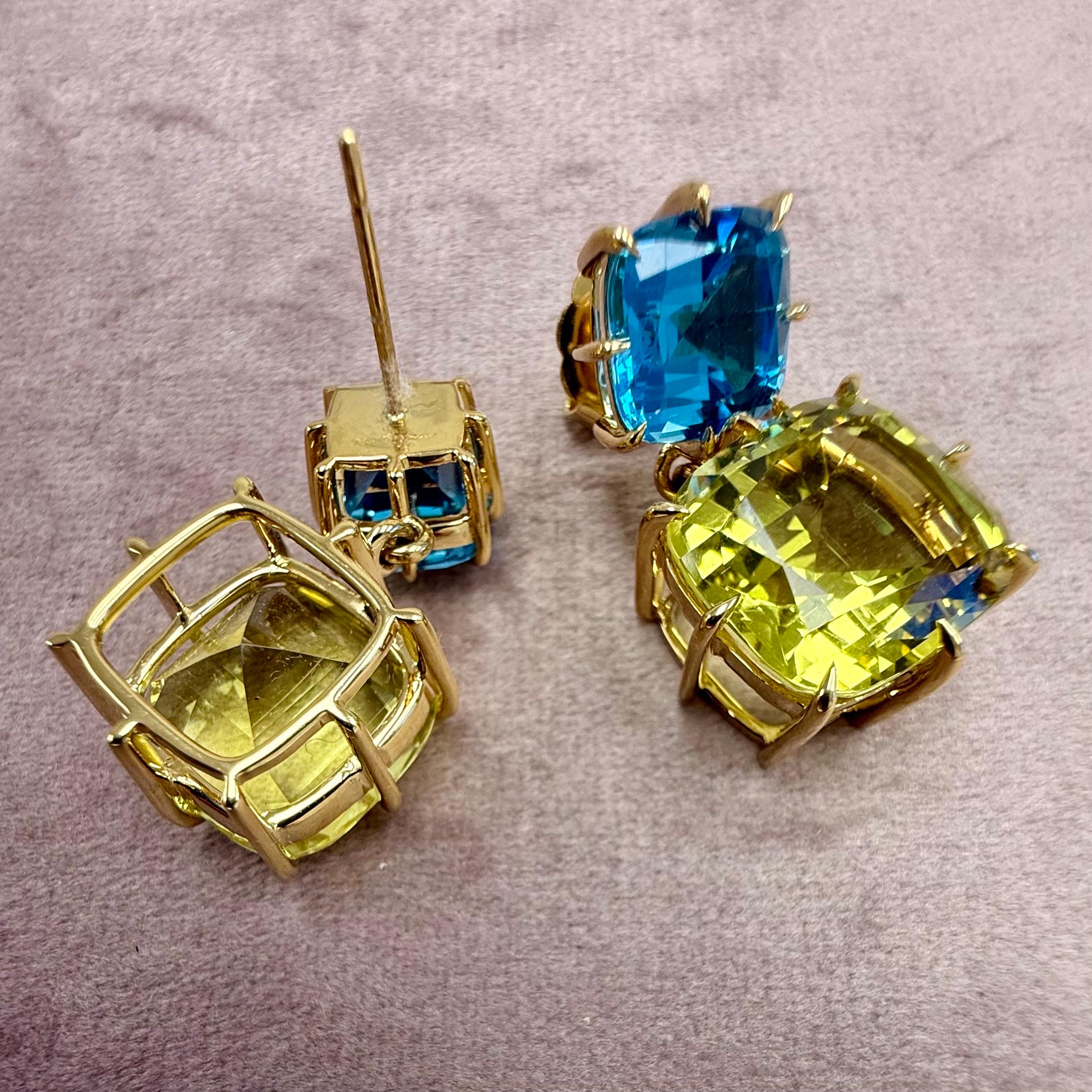 Contemporain Boucles d'oreilles coussin en or jaune Syna Topaze bleue et quartz citron en vente