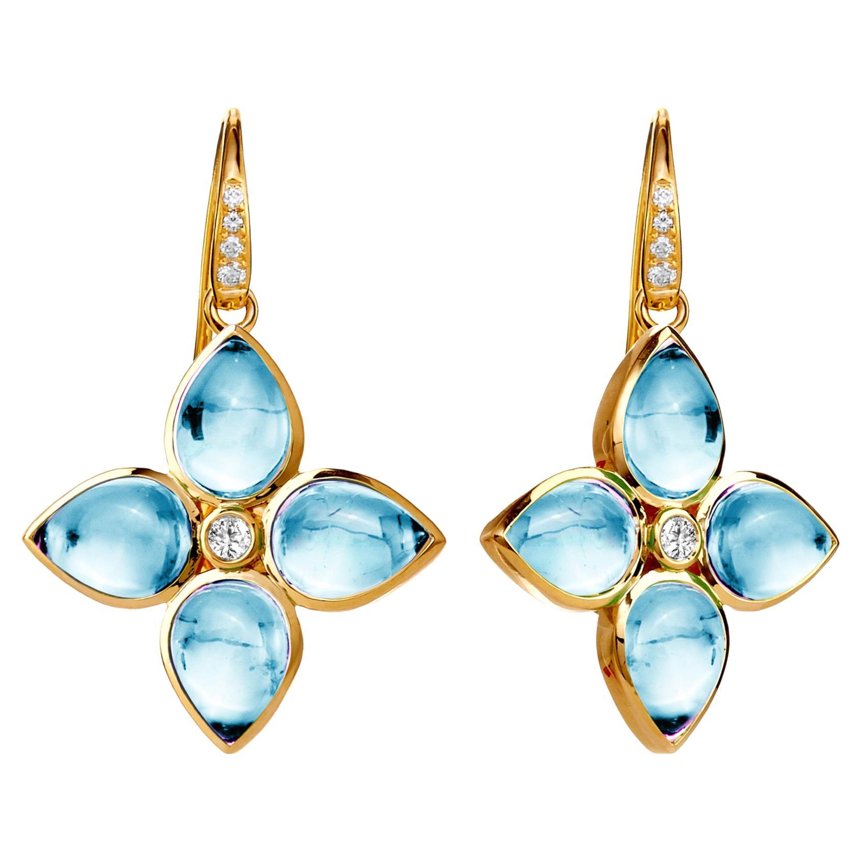 Orecchini Syna in oro giallo con fiori di topazio blu e diamanti in vendita