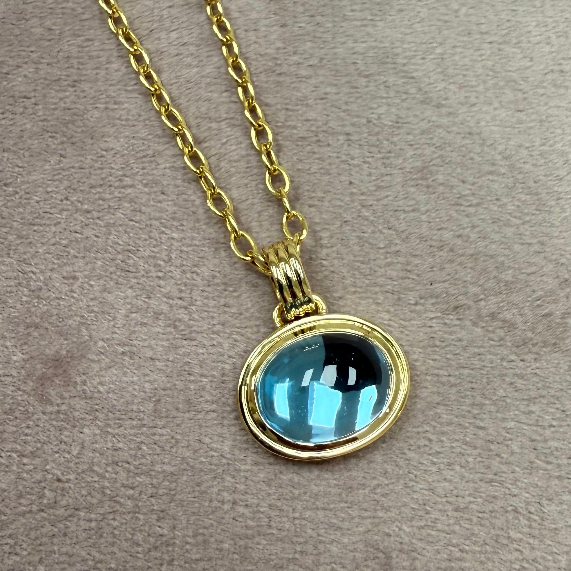Créé en or jaune 18 carats
Topaze bleue 7.50 carats environ
Chaîne à petits maillons de 18 pouces


 À propos des concepteurs ~ Dharmesh & Namrata

S'inspirant de petites choses, Dharmesh & Namrata Kothari ont créé une collection extraordinaire et