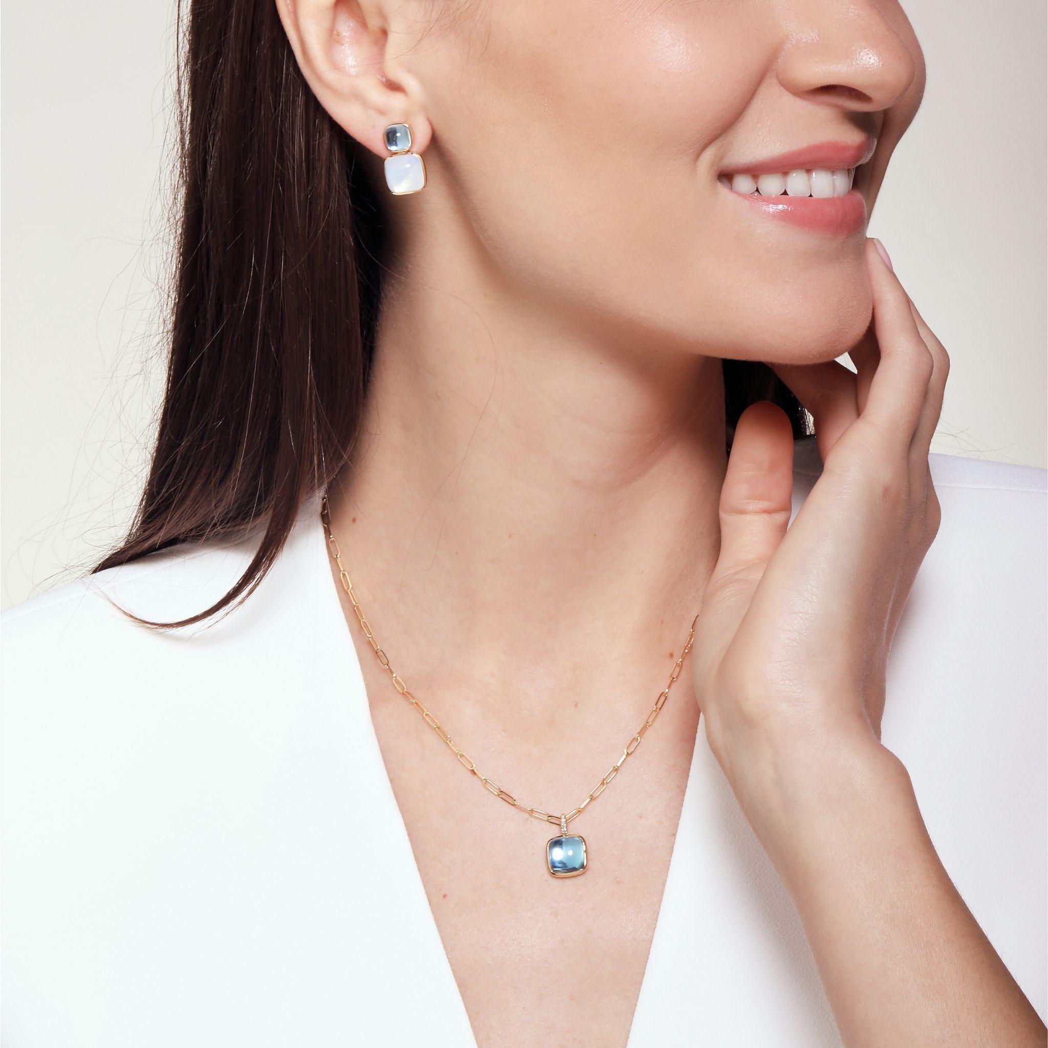 Mixed Cut Syna Yellow Gold Blue Topaz Sugarloaf Pendant with Diamonds For Sale