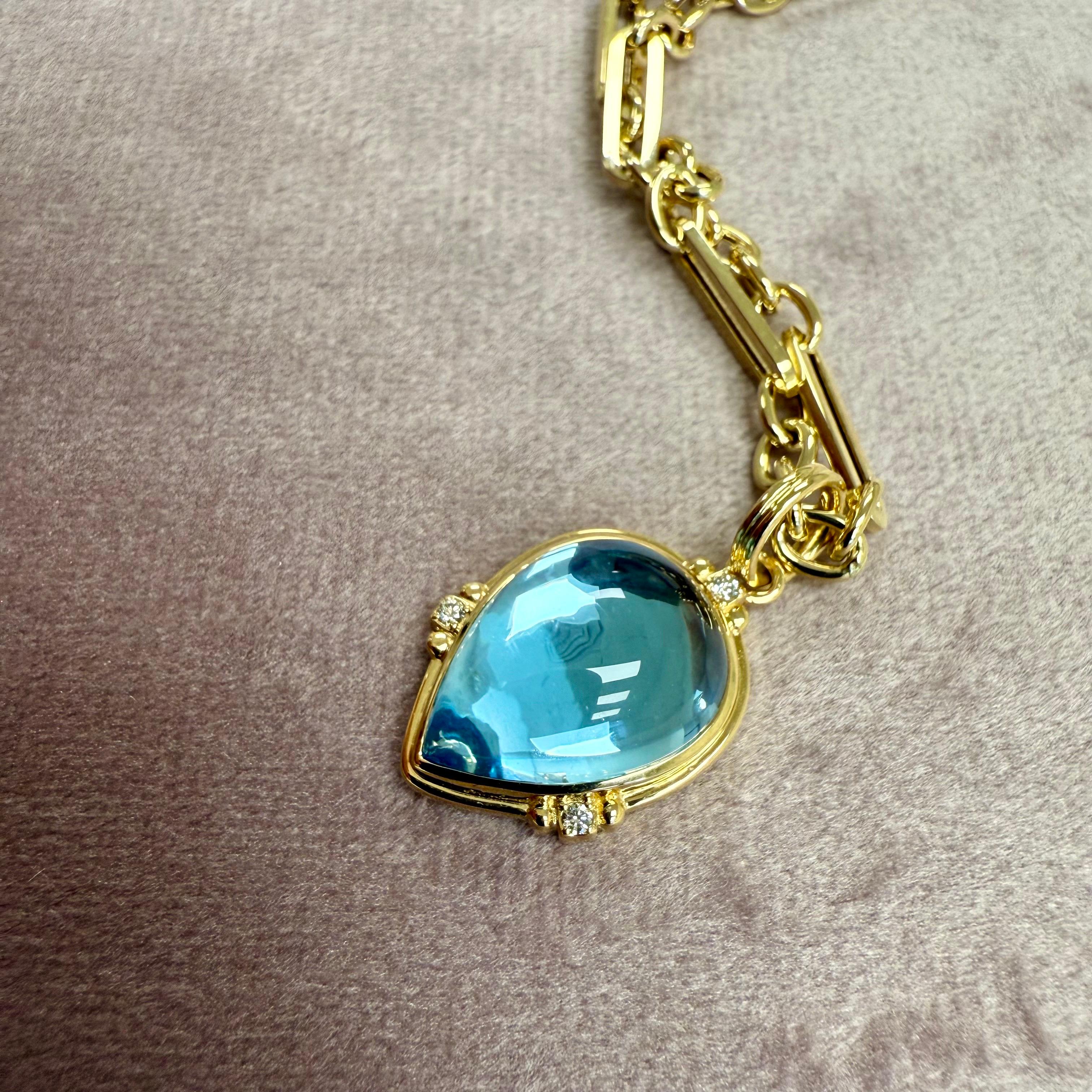Pendentif en or jaune Syna Topaze bleue en forme de larme avec diamants Neuf - En vente à Fort Lee, NJ