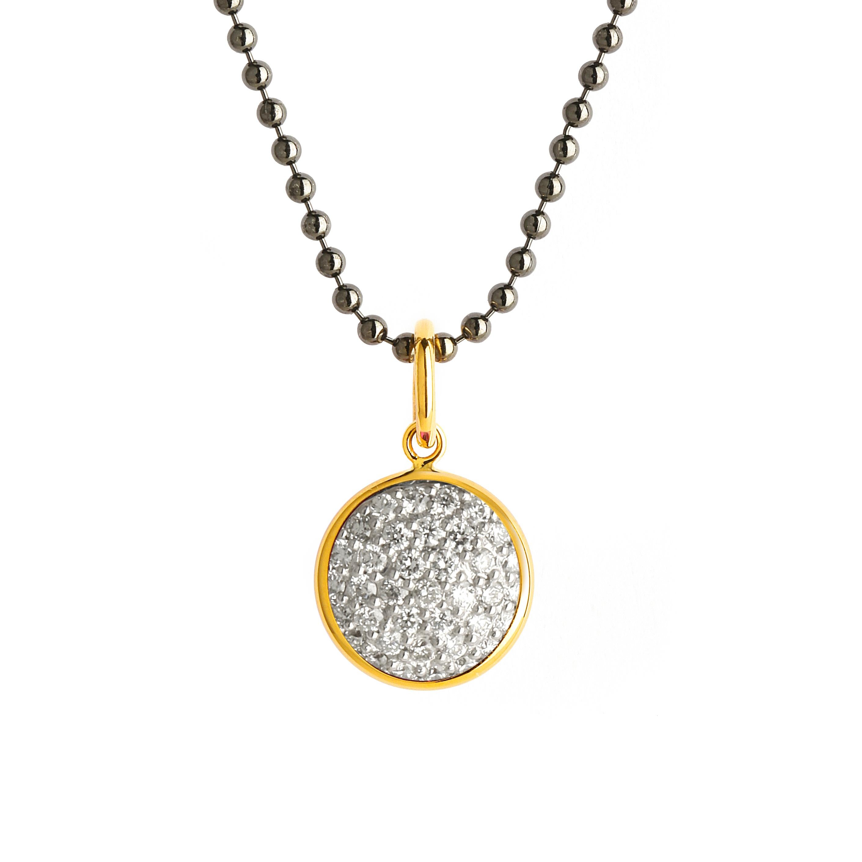 Round Cut Syna Yellow Gold Charm Pendant with Diamonds For Sale