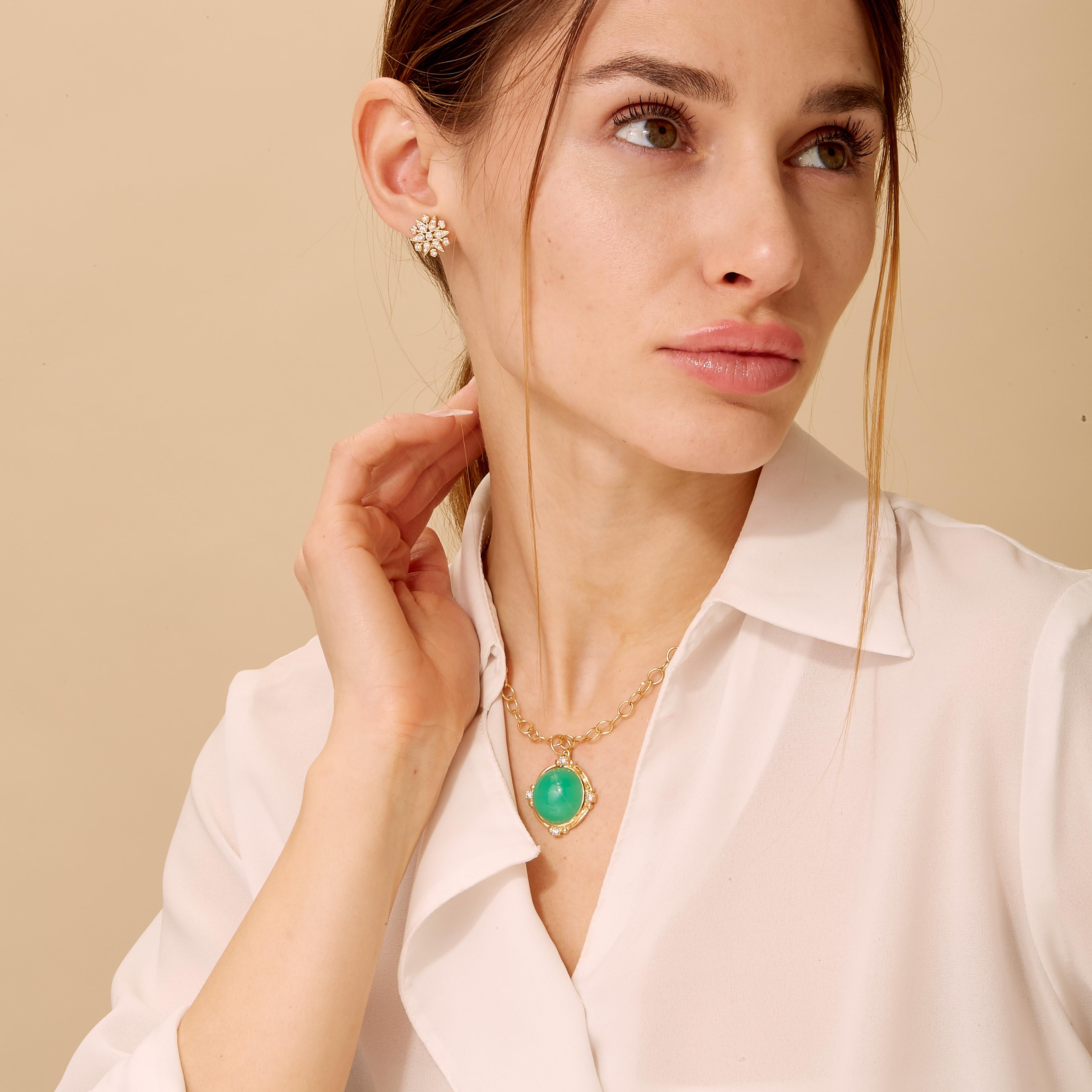 Created in 18kyg
Chrysoprase 25 carats approx.
Diamonds 0.35 carat approx.
Chain sold separately 
Limited edition

Crafted with 18 karat yellow gold, this limited edition, Chrysoprase pendant boasts an impressive 25 carat gemstone, accompanied by a