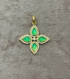 Syna Yellow Gold Chrysoprase Pendant with Diamonds