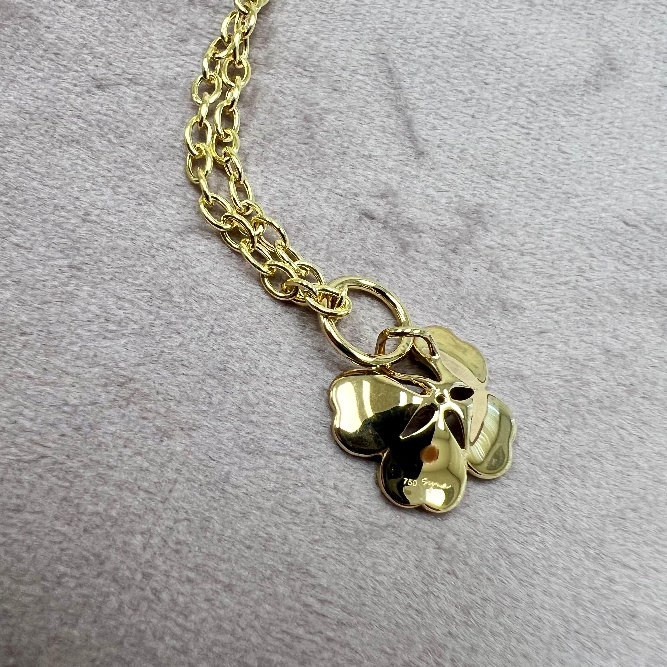 Contemporain Pendentif trèfle Syna en or jaune avec diamants en vente