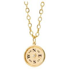 Syna-Kompass-Charm aus Gelbgold mit Diamant