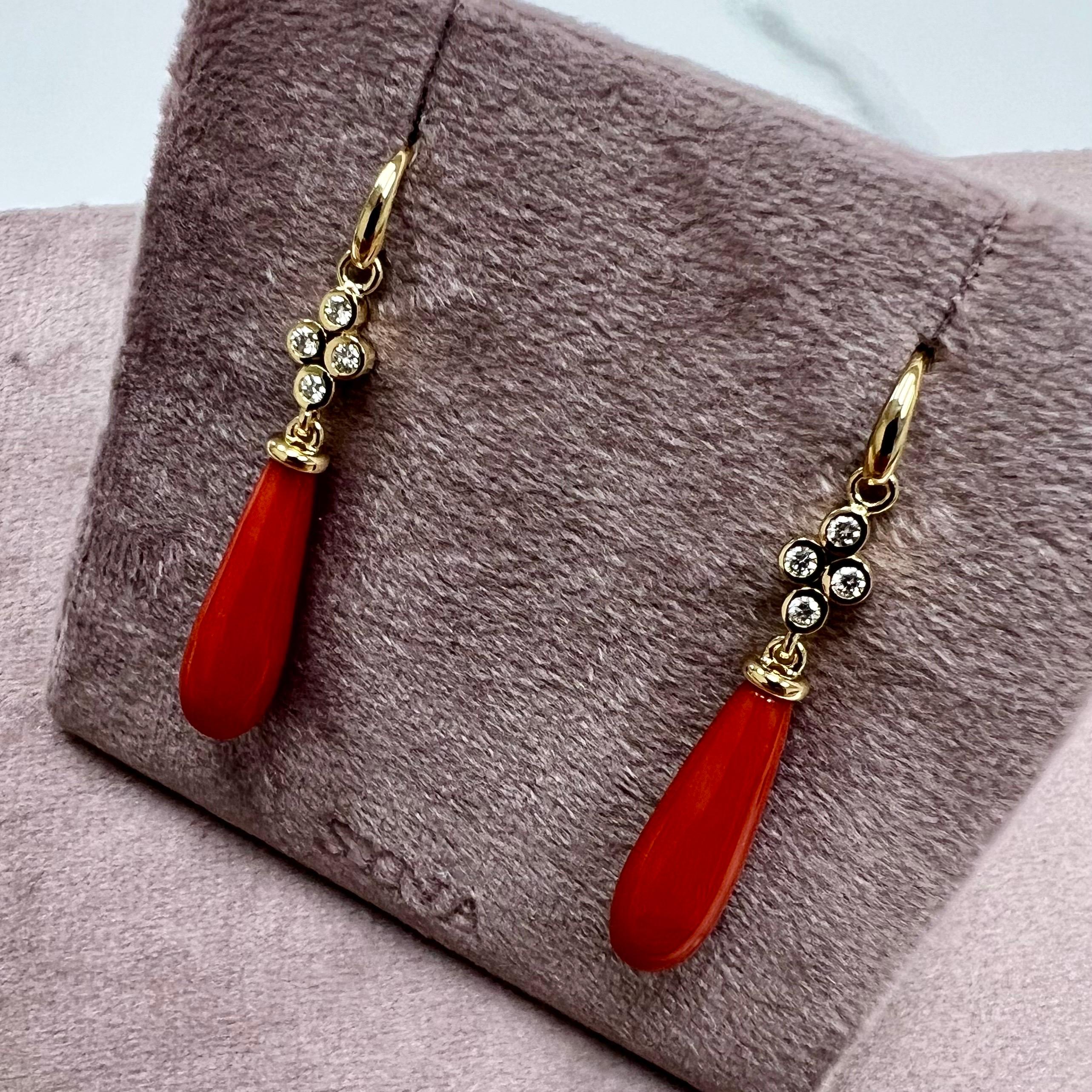 Syna Yellow Gold Coral Long Drop Earrings with Diamonds In New Condition For Sale In Fort Lee, NJ