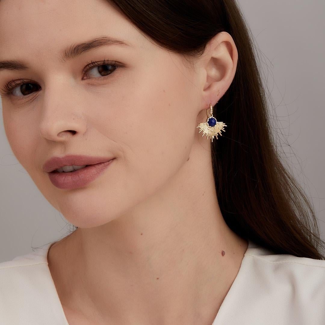 Created in 18 karat yellow gold
Lapis lazuli 2.50 carats approx.
Diamonds 0.15 carat approx.
French wire for pierced ears
Limited Edition

These handcrafted Cosmic Gemstone Dangle Earrings are exquisitely crafted in 18 karat yellow gold with an