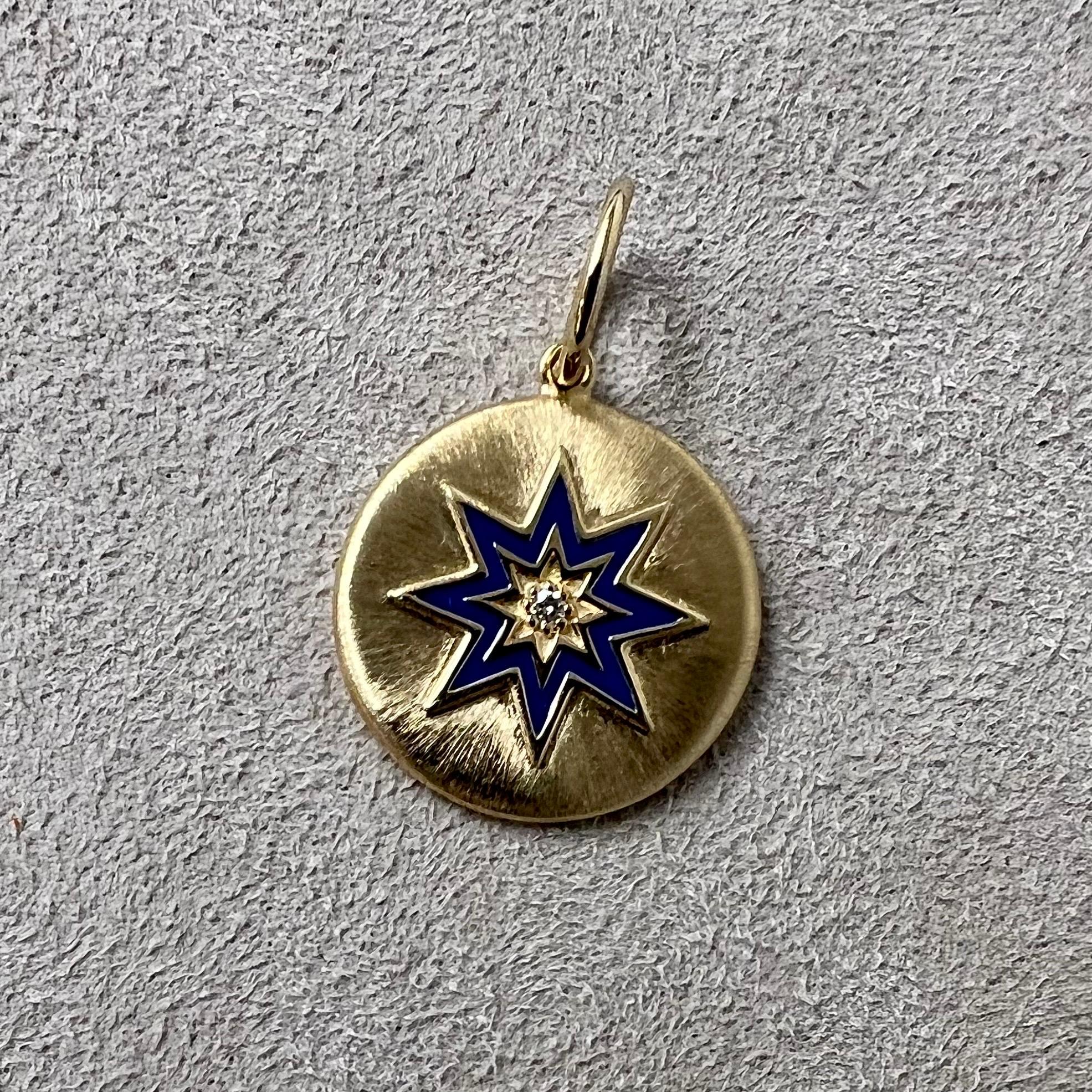 Created in 18 karat yellow gold
Lapis enamel details
Diamond 0.01 carat approx.
Chain sold separately 

Crafted from 18 karat yellow gold, this stunning pendant features luscious lapis enamel details and a touch of diamond sparkle, with a 0.01 carat