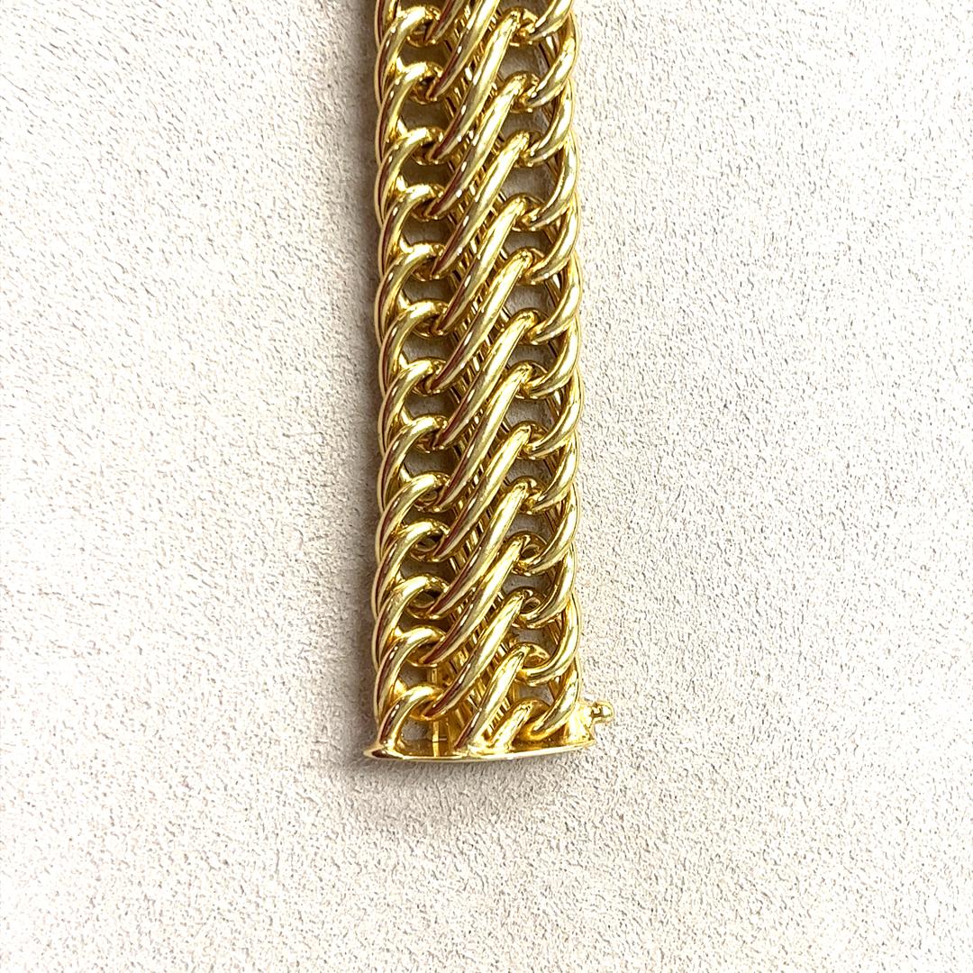 Gelbgold Cosmic Breites Gliederarmband von Syna (Zeitgenössisch) im Angebot