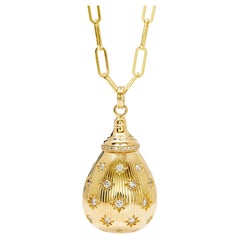 Syna Yellow Gold Drop Pendant with Diamonds