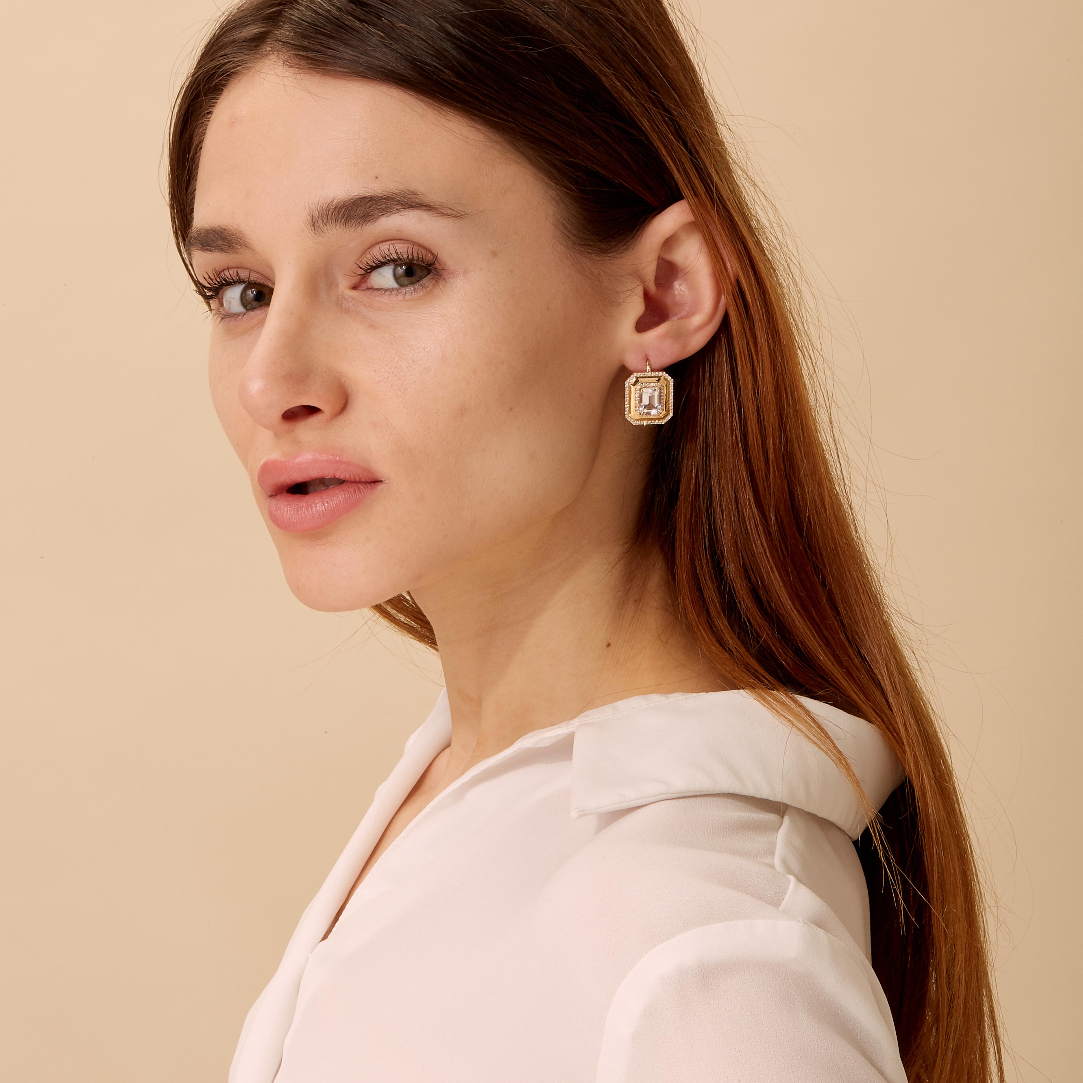 Created in 18 karat yellow gold
Rock crystal 4 carats approx.
Diamonds 0.75 carat approx.
French wire for pierced ears
Limited Edition

Meticulously crafted from 18 karat yellow gold, these sophisticated earrings feature a center of glittering rock
