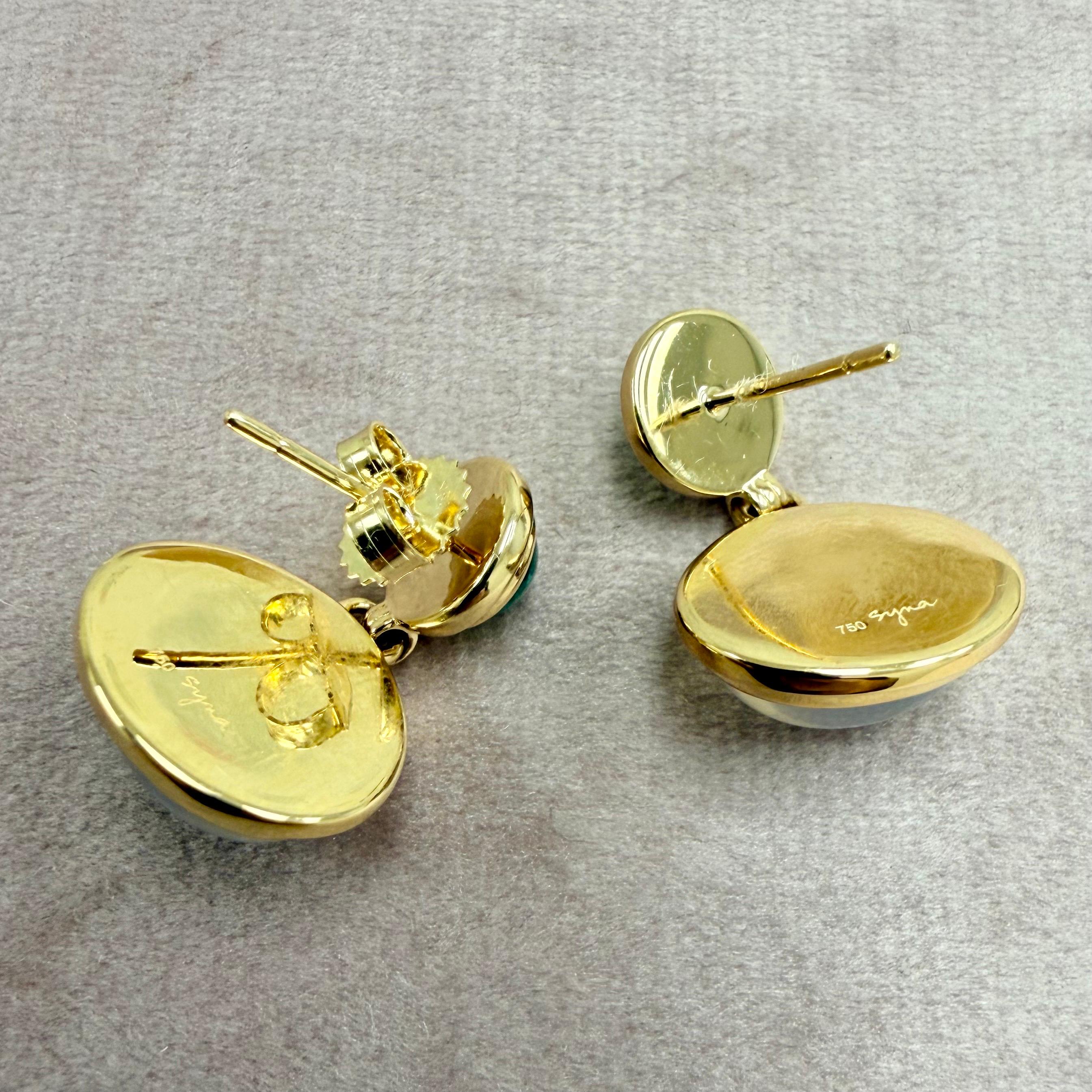 Syna Gelbgold Ohrringe mit Smaragd und Mondquarz (Zeitgenössisch) im Angebot