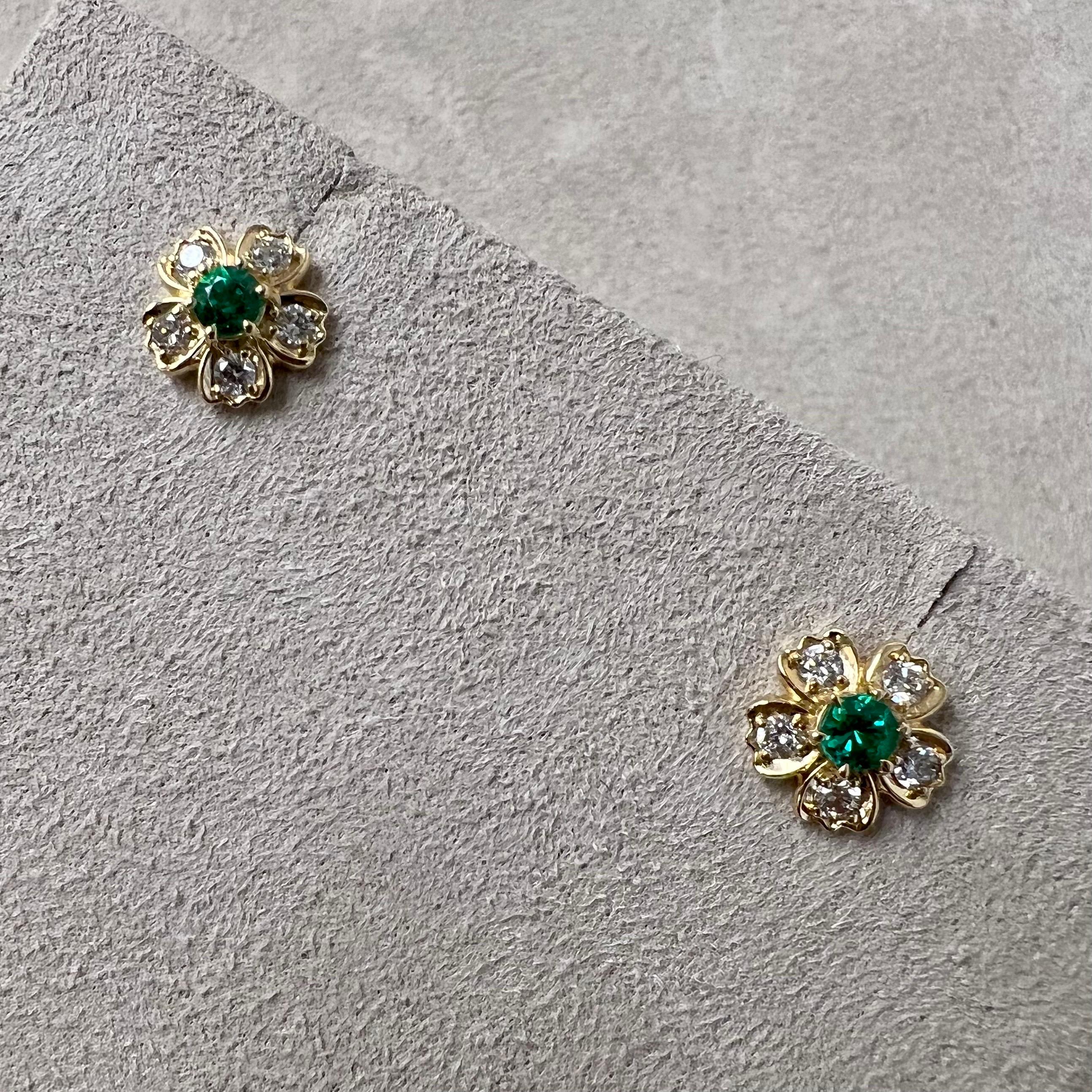 Contemporary Syna Yellow Gold Emerald Flower Studs with Diamonds