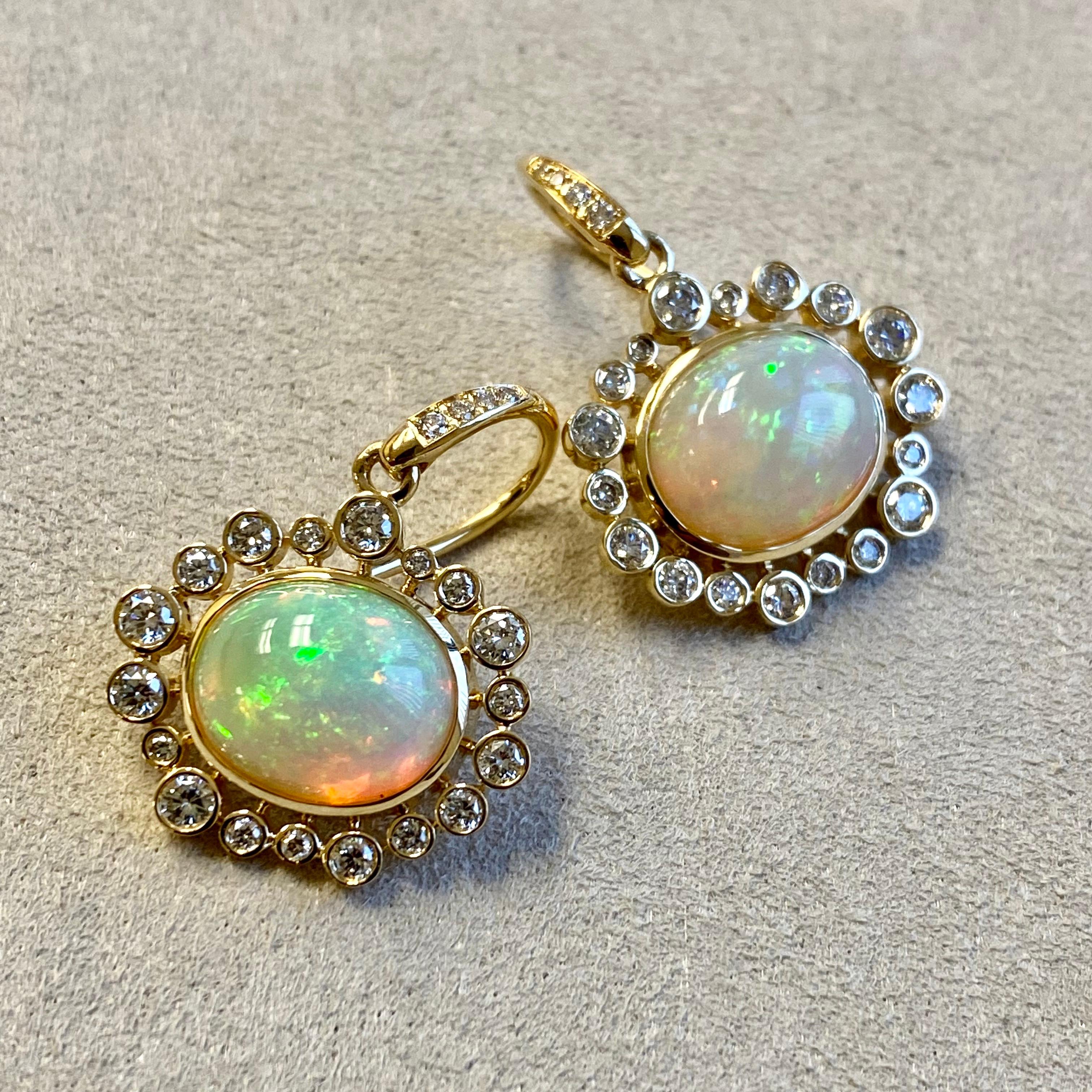 Äthiopische Syna-Opal-Ohrringe aus Gelbgold mit Diamanten (Zeitgenössisch) im Angebot