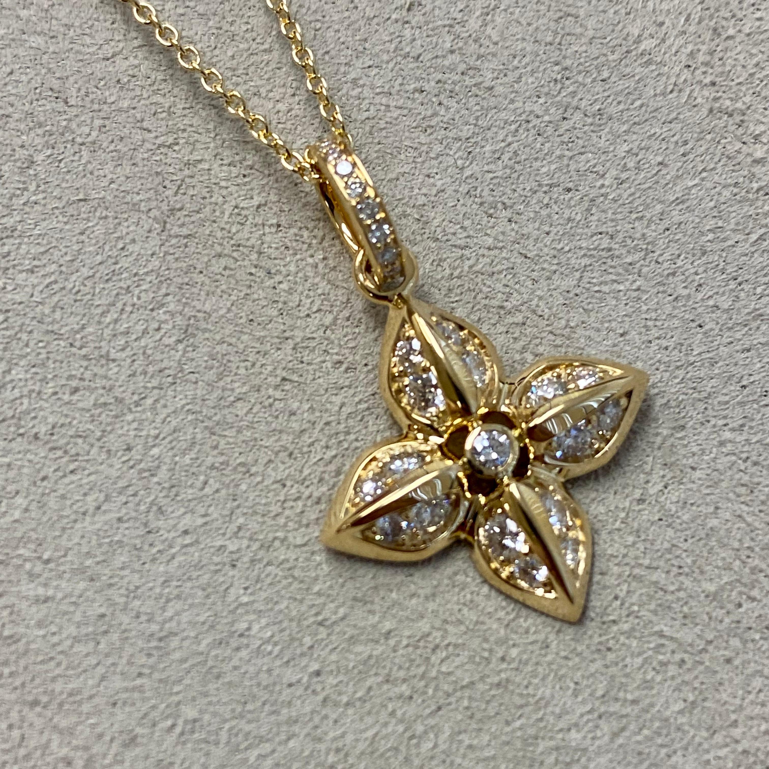 Contemporain Collier fleur Syna en or jaune avec diamants en vente