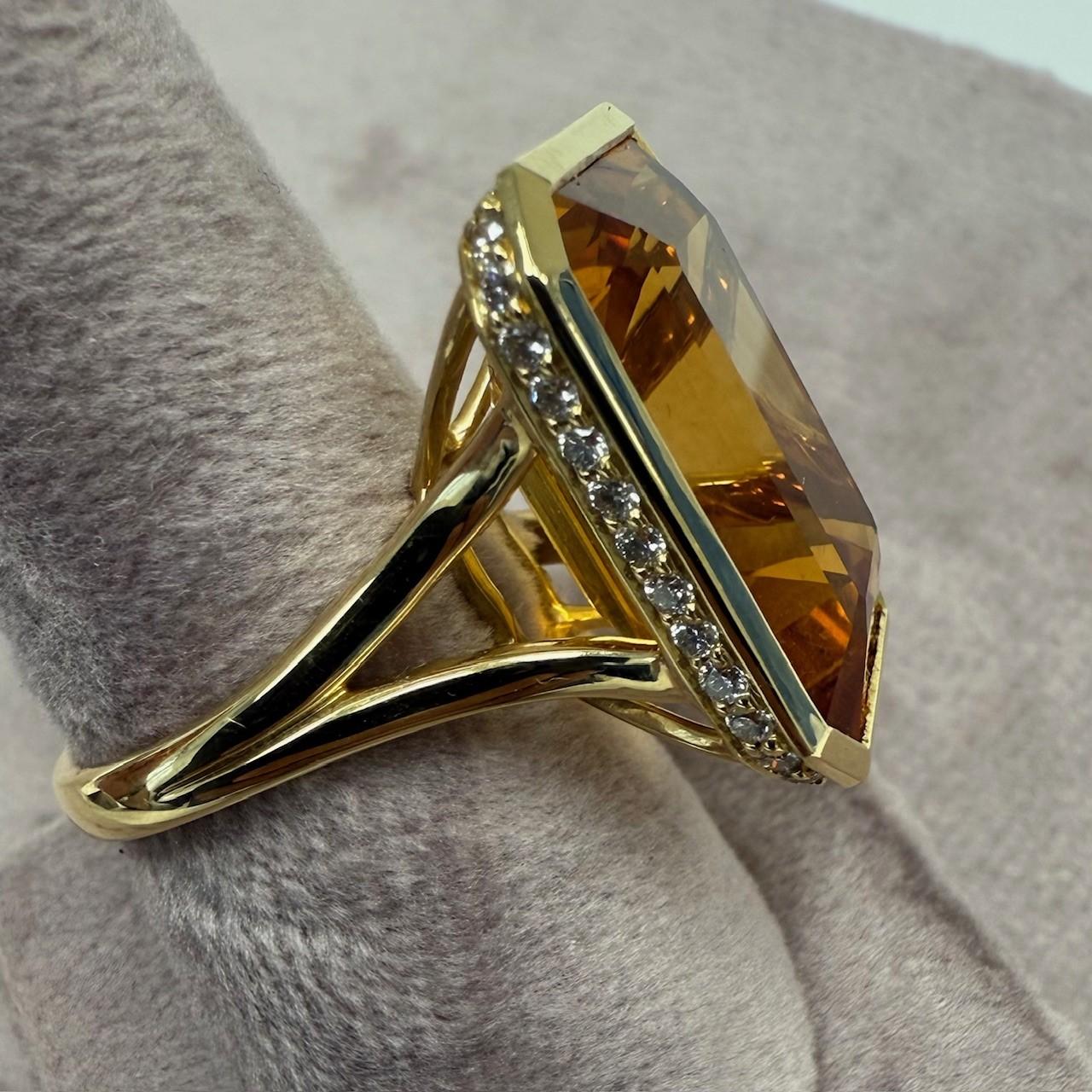 Taglio misto Anello Syna Geometrix in oro giallo con citrino e diamanti in vendita